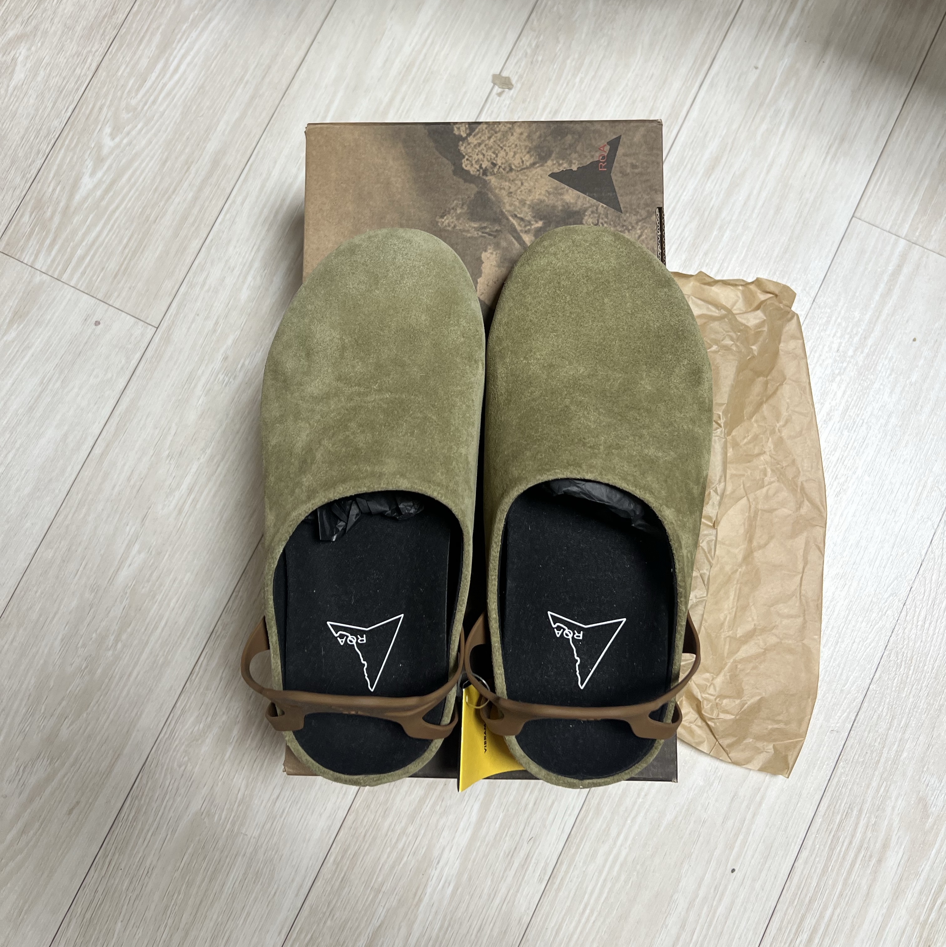Roa Hiking Fedaia Aloe 착용 스타일