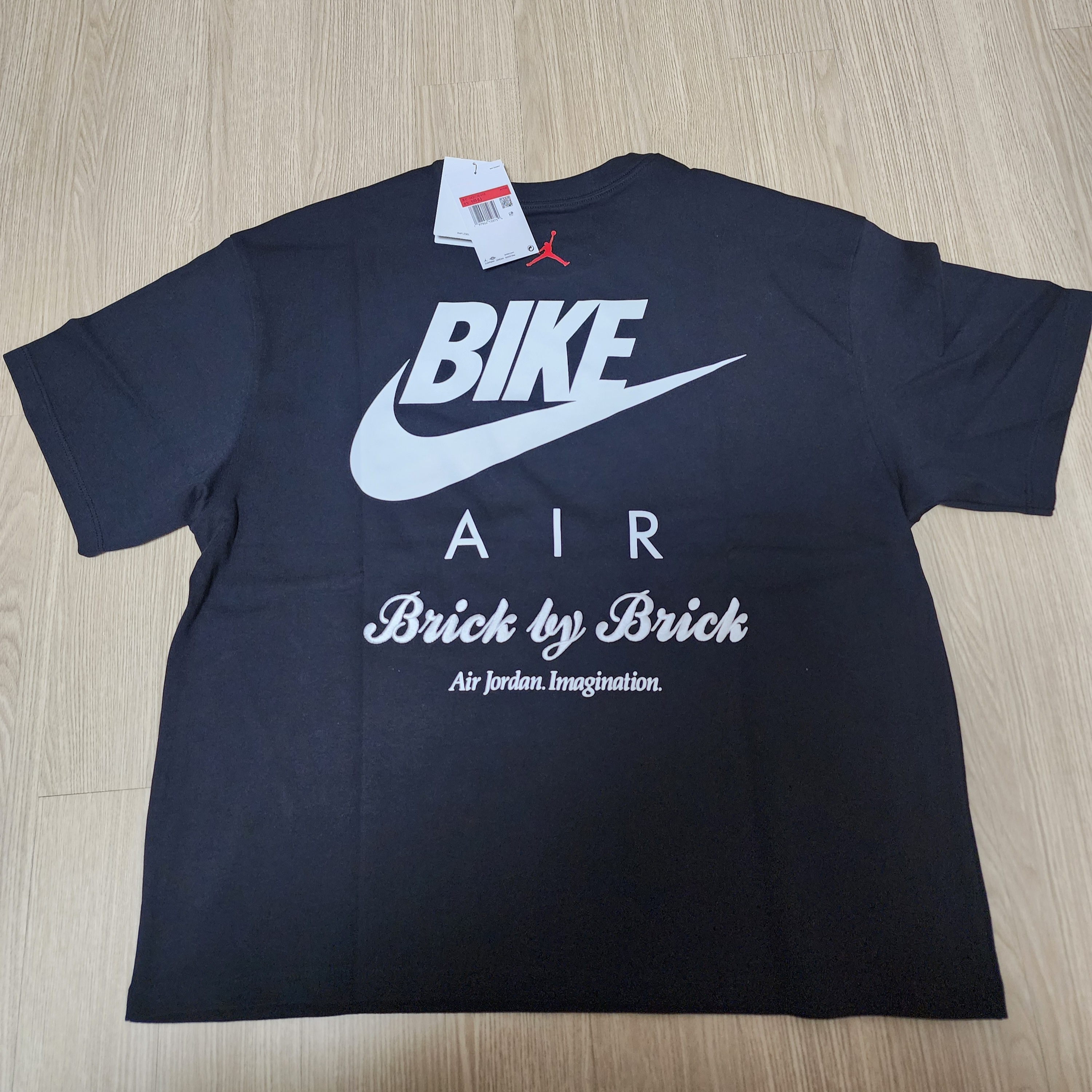 Jordan x Nigel Sylvester T-Shirt Black (HQ1736-010) 착용 스타일
