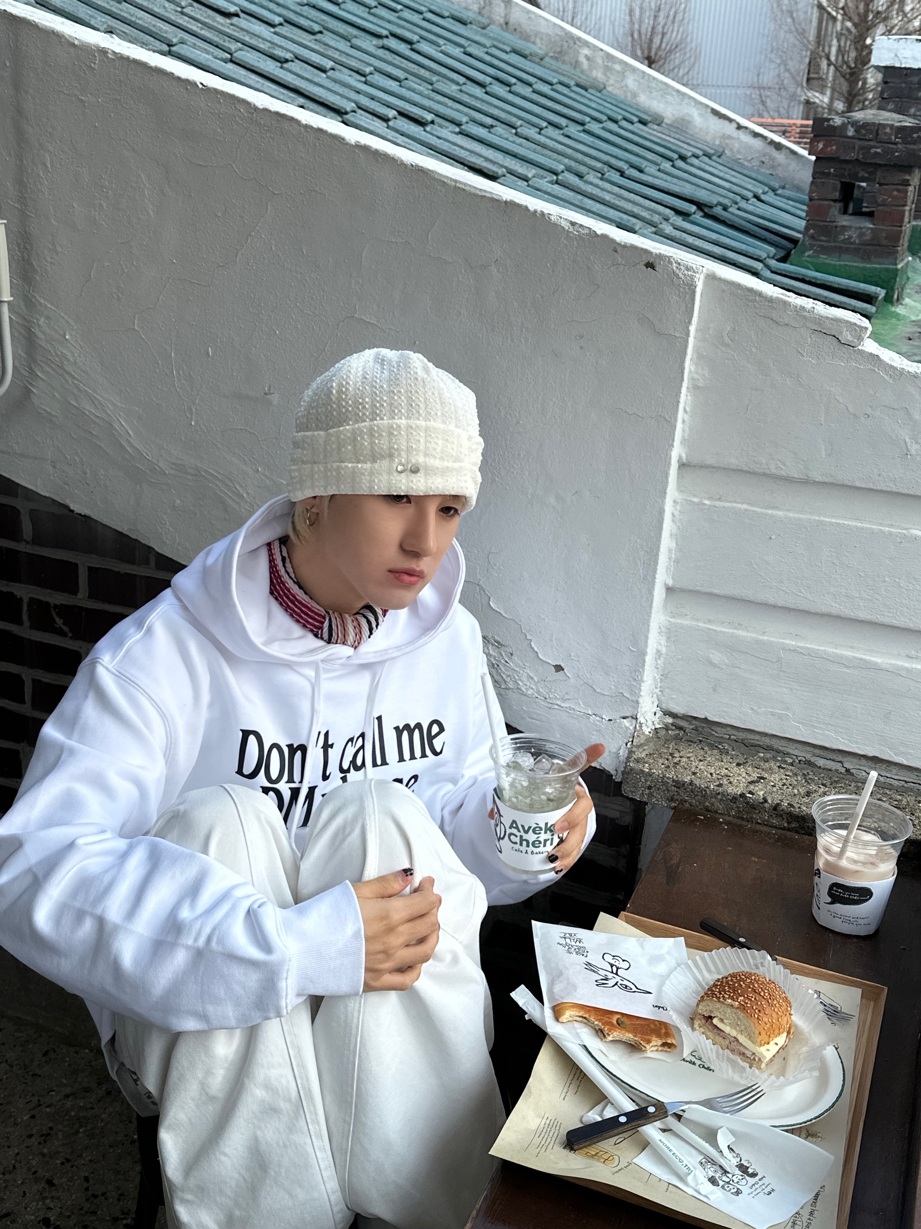 Sou Sou Split Toe Tabi Shoes Black 착용 스타일 - 2