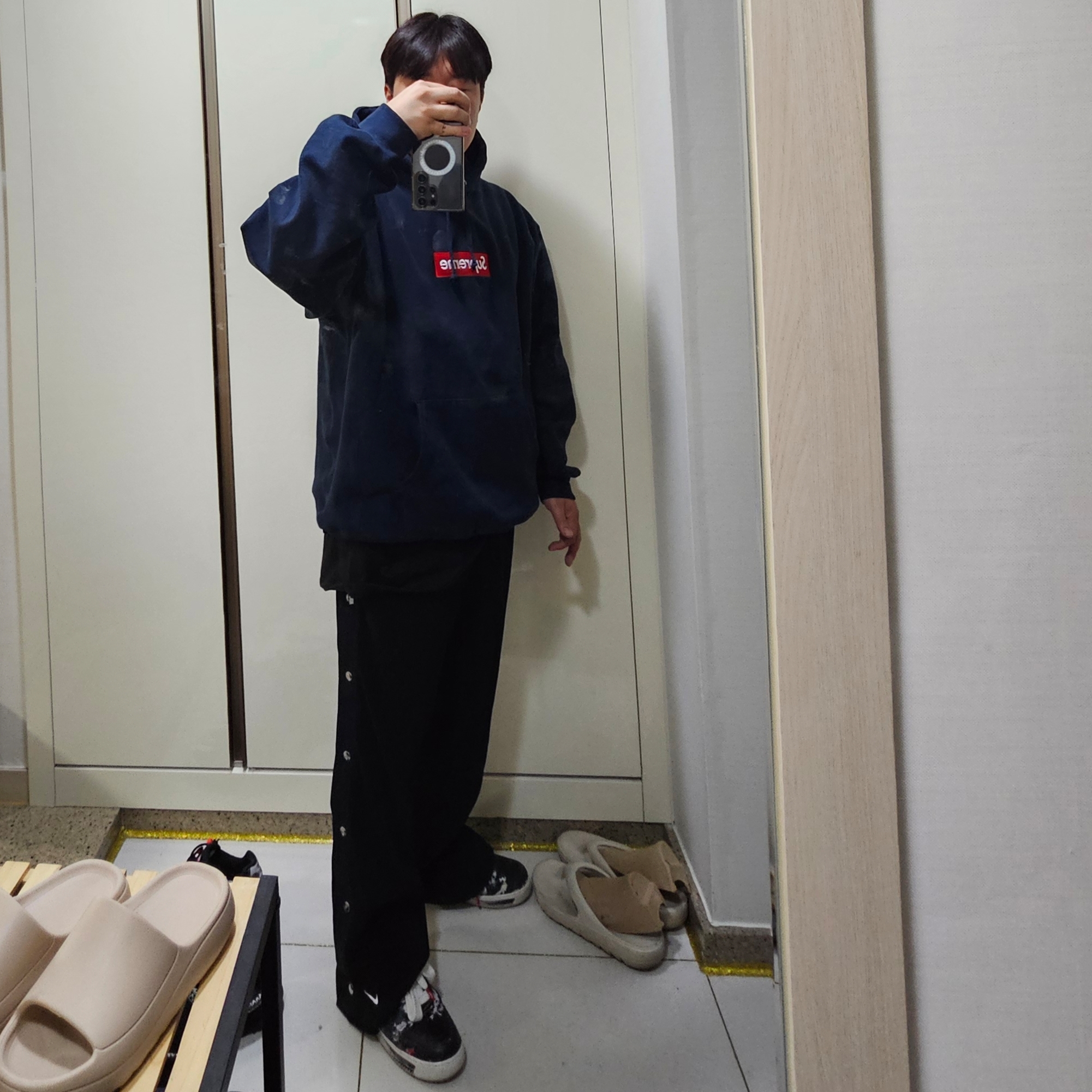 Nike NSW Circa Tearaway Pants Black - Asia, Supreme Box Logo Hooded Sweatshirt Navy - 24FW 착용 스타일