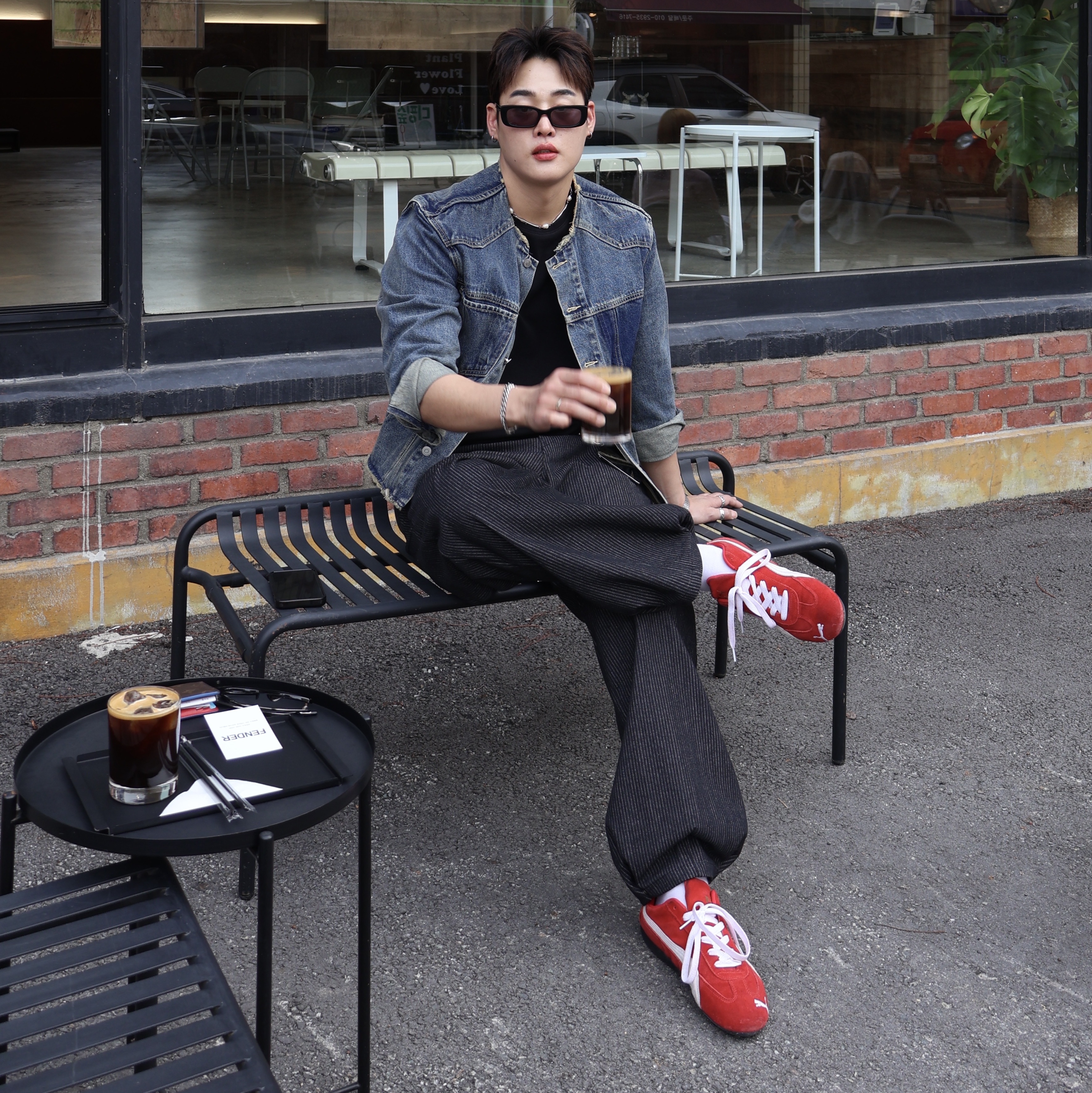 Puma Speedcat OG Red White 착용 스타일 - 1