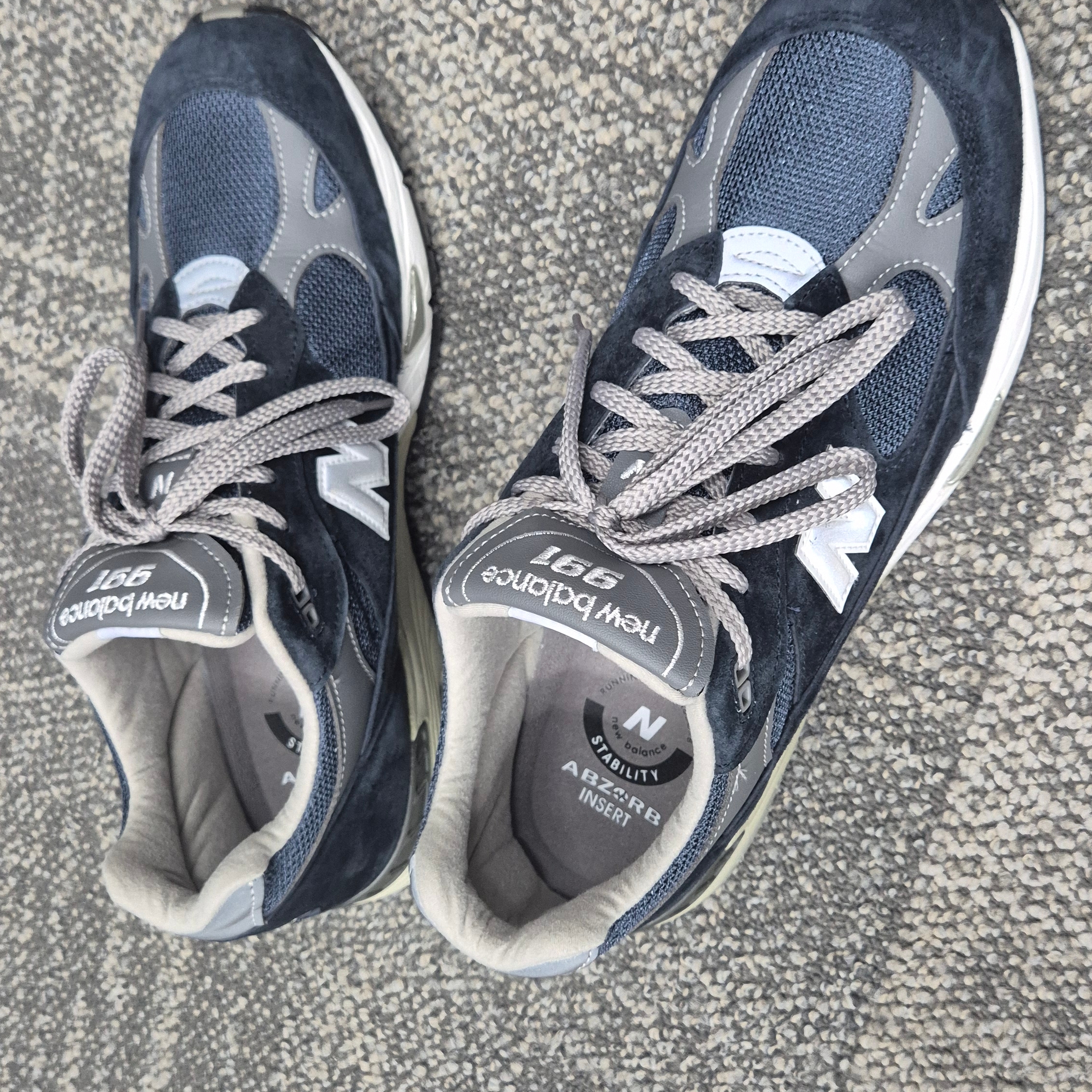 New Balance 991 Made in UK Navy 착용 스타일