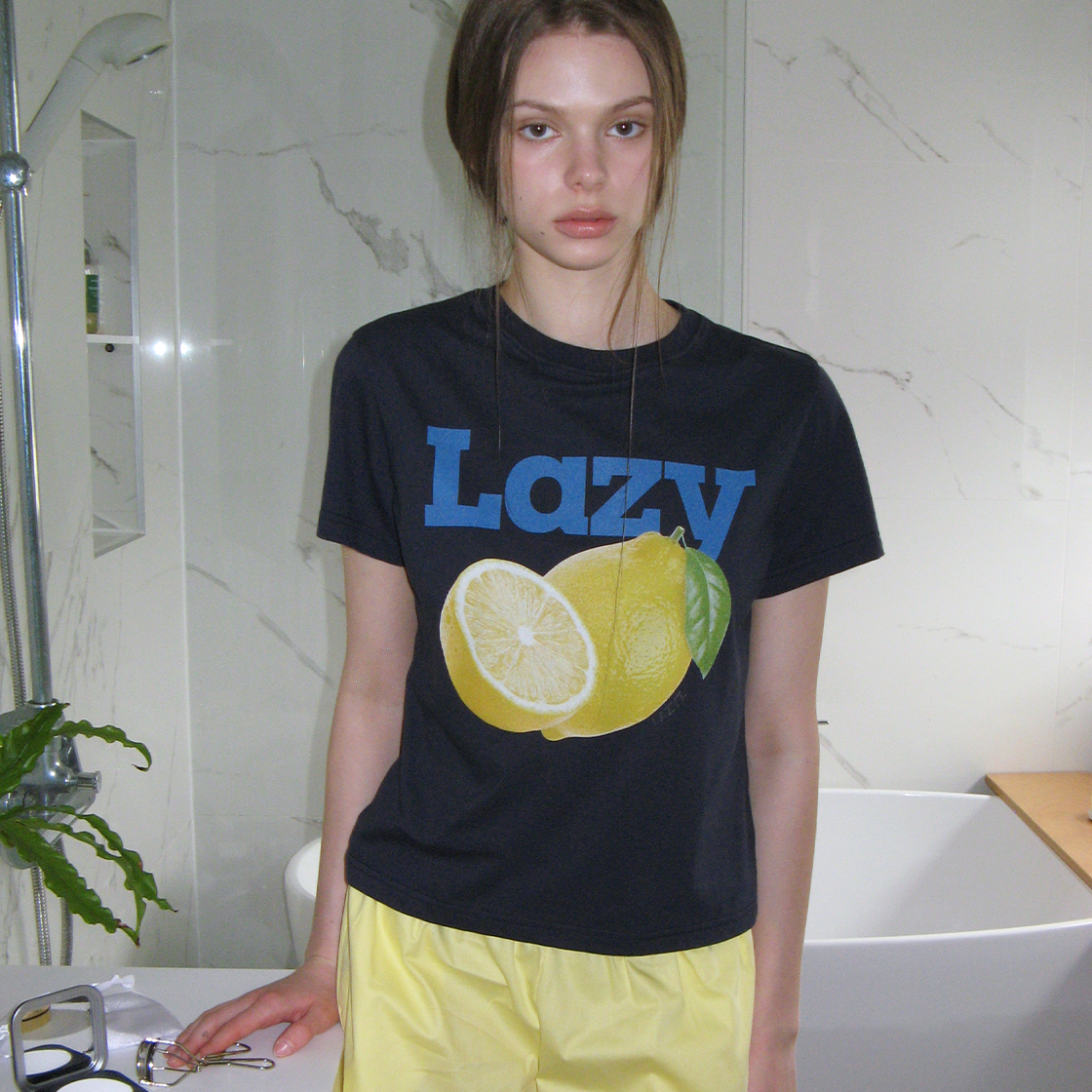 레이지지 레이지 레몬크롭티셔츠 네이비(LAZYZ Lazy Lemon Crop T shirt Navy) - 3