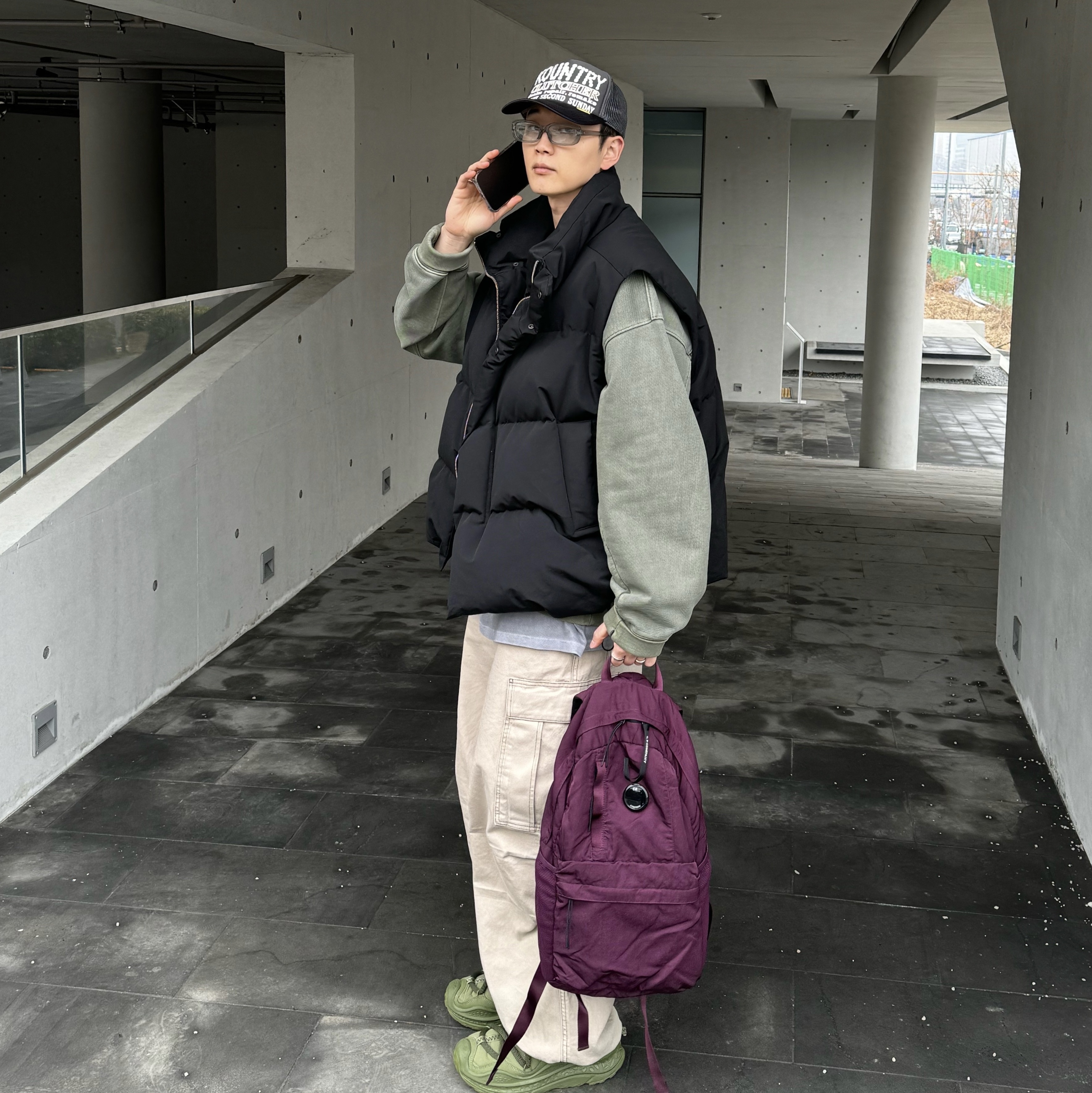 C.P. Company Nylon B Lens Backpack Reddish Purple - 24FW, Kapital Kountry Pearl Clutcher Truck Cap Grey Black 착용 스타일