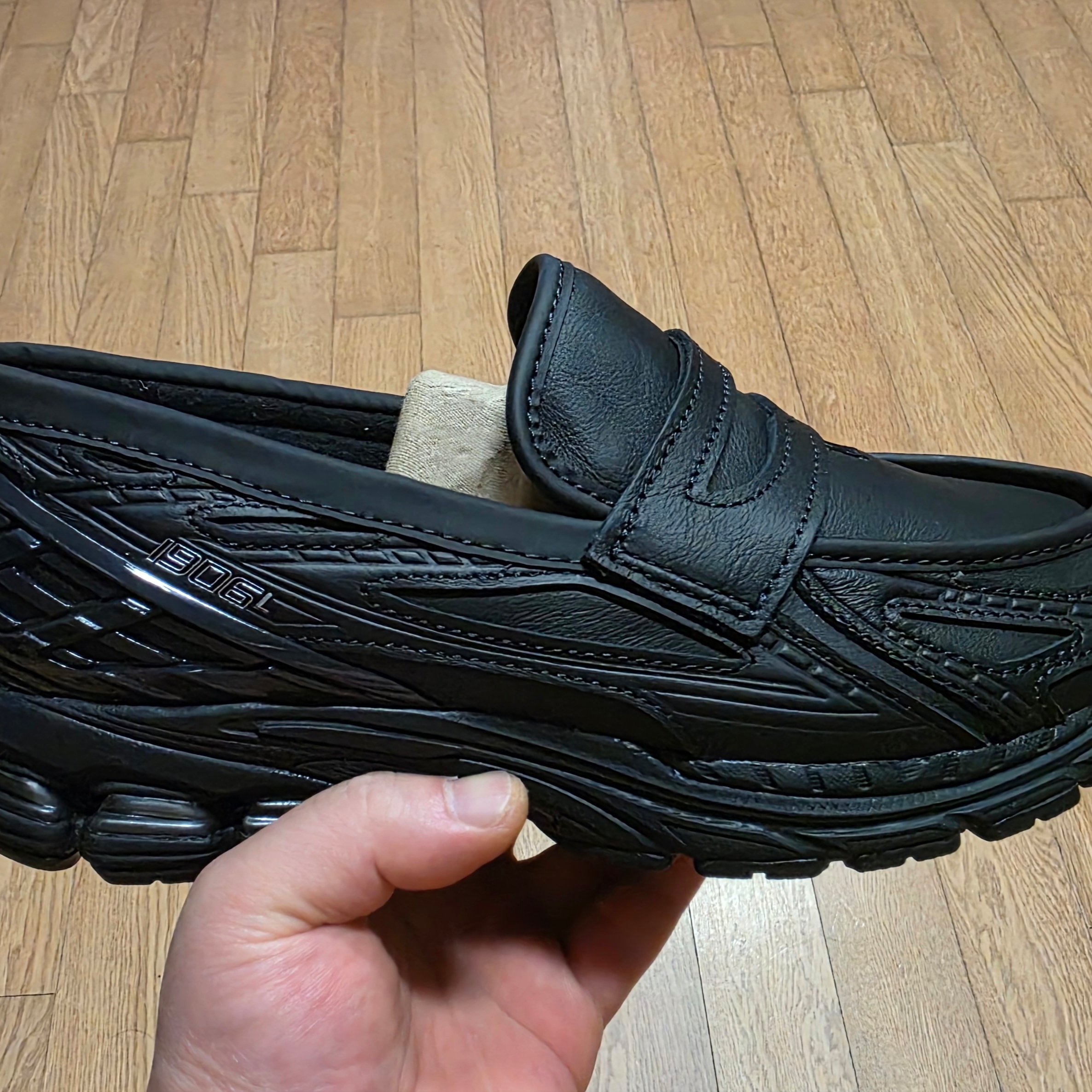 New Balance 1906L Black 착용 스타일 - 3
