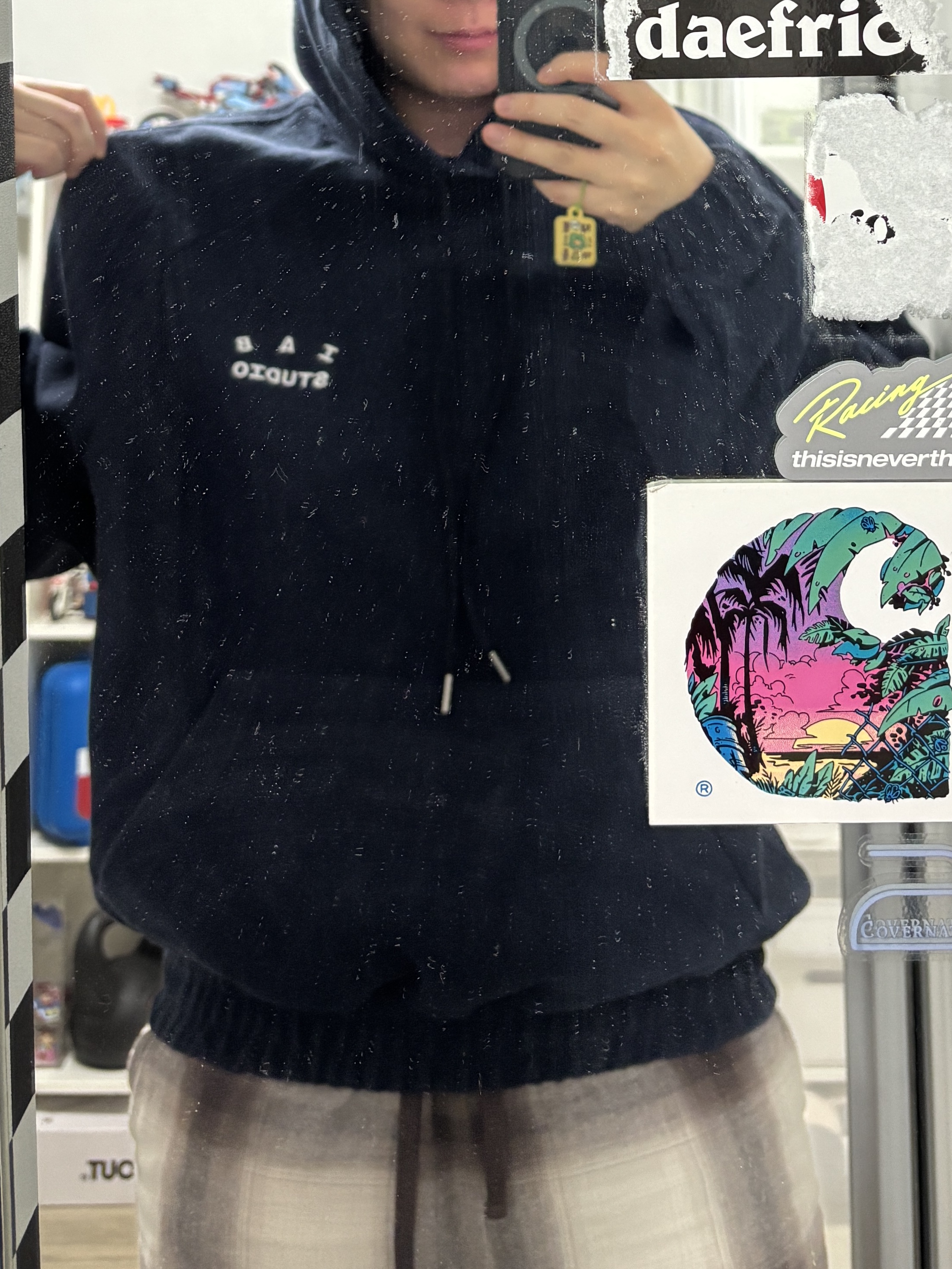 IAB Studio Herringbone Hoodie Navy White 착용 스타일 - 2