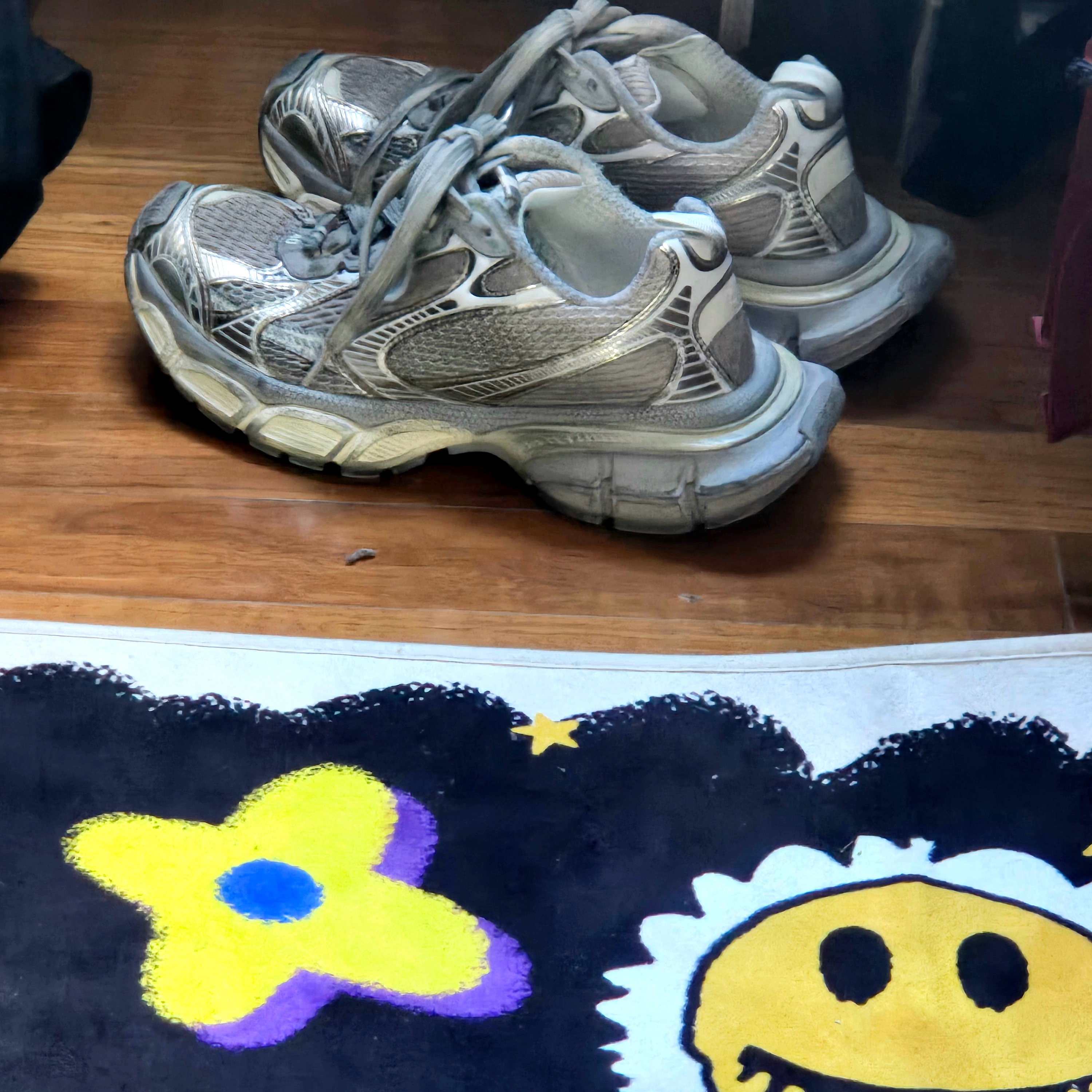 Balenciaga 3XL Sneakers Light Beige 착용 스타일