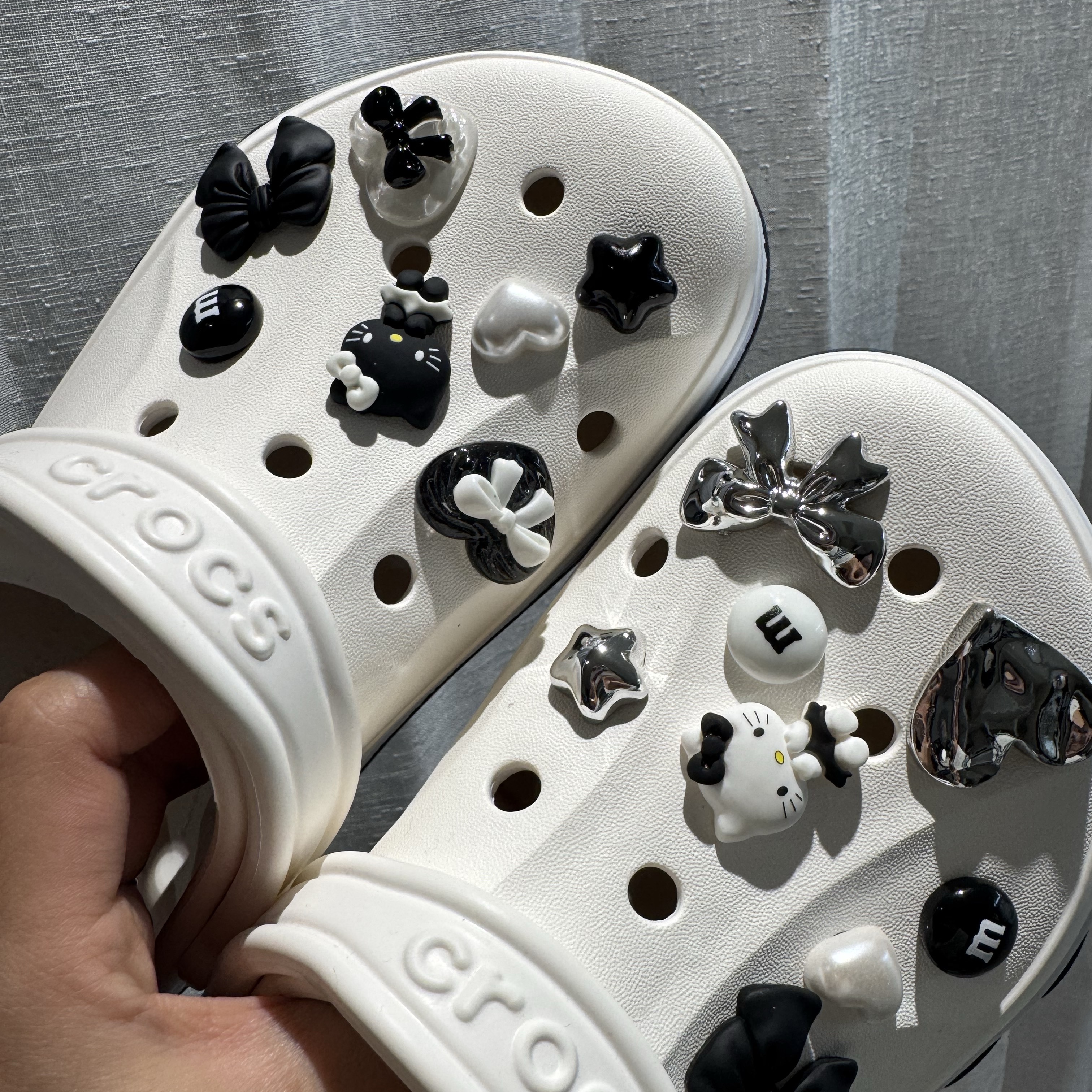 Crocs Bayaband Clog White Navy 착용 스타일