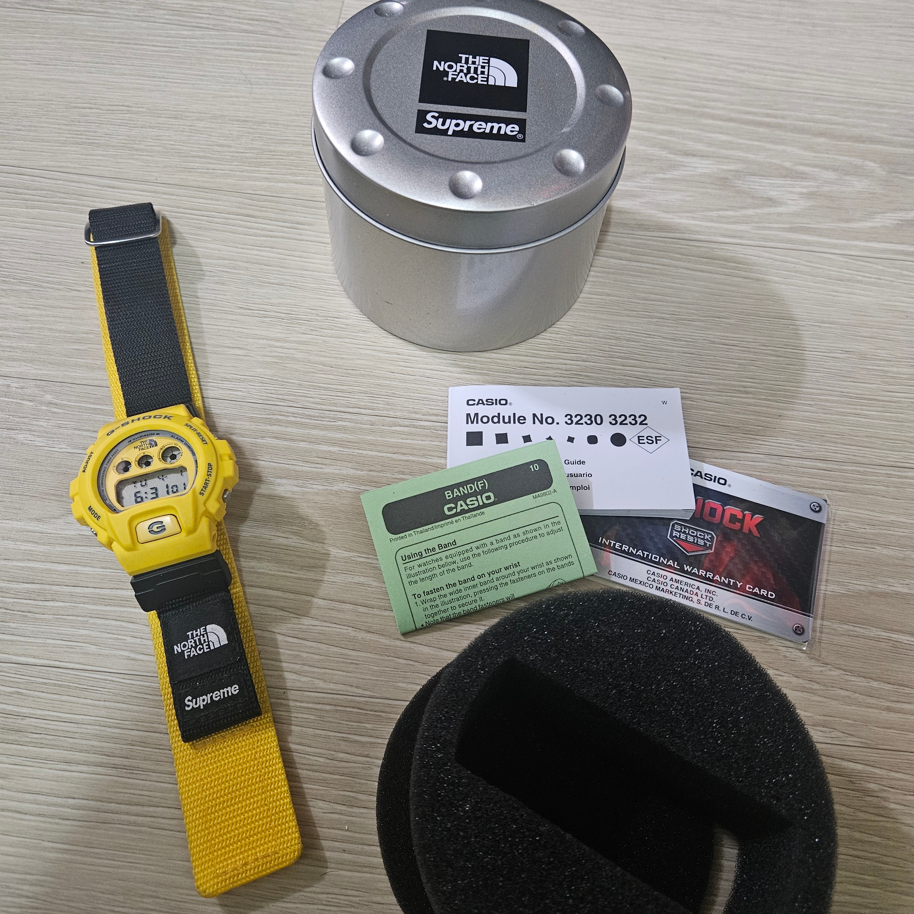 Casio G-Shock x Supreme x The North Face DW-6900 Yellow 착용 스타일