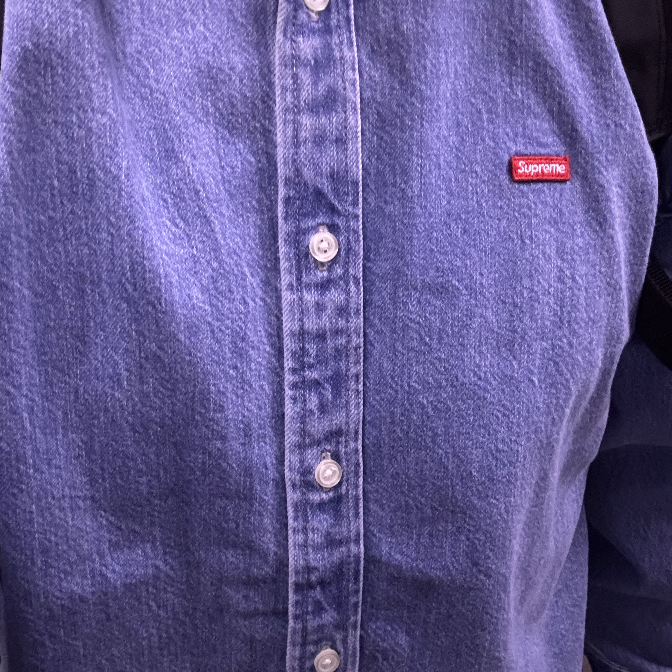 Supreme Small Box Denim Shirt Washed Indigo - 25SS 착용 스타일