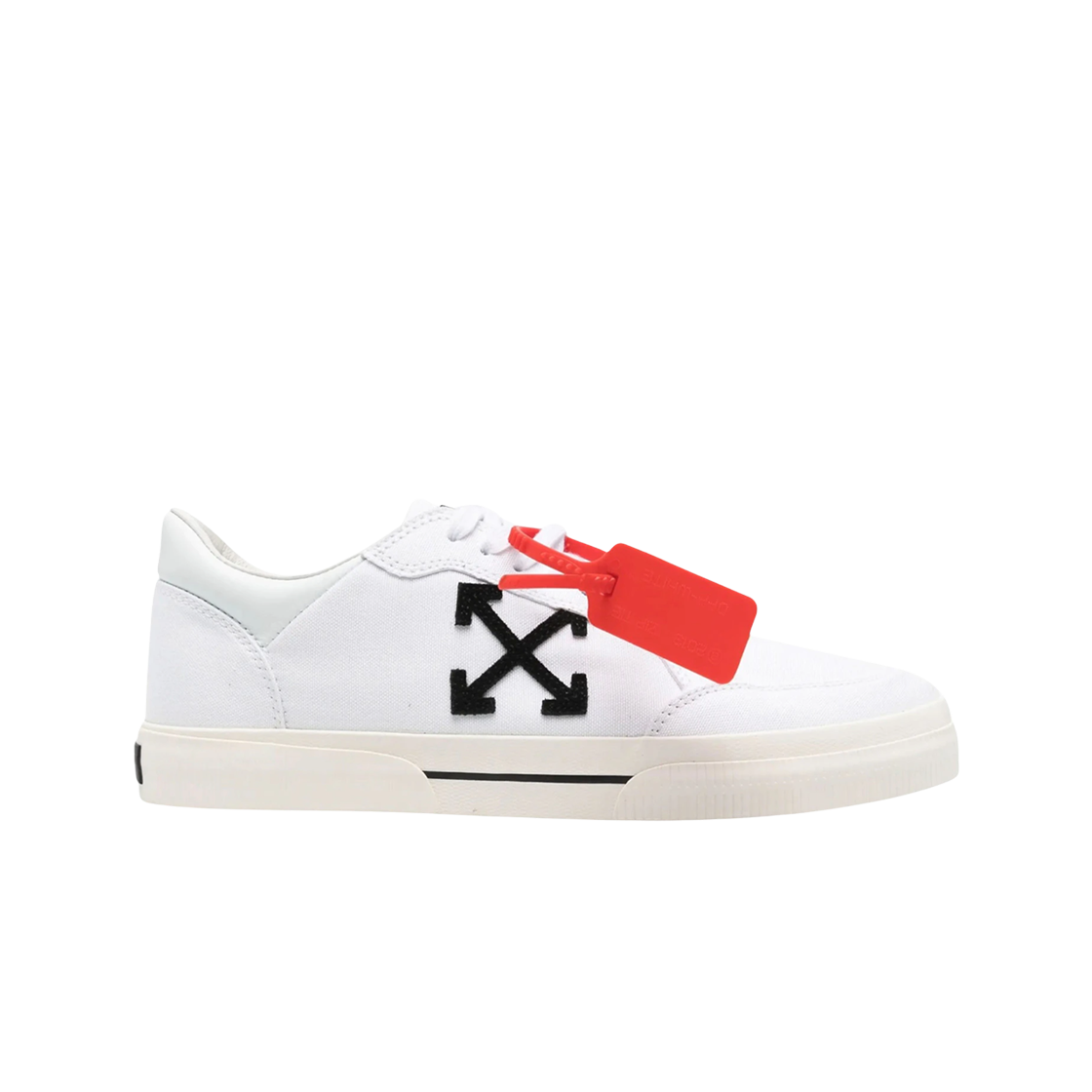 OMIA293C99FAB0020110 Off-White New Low Vulcanized Sneakers White Black
