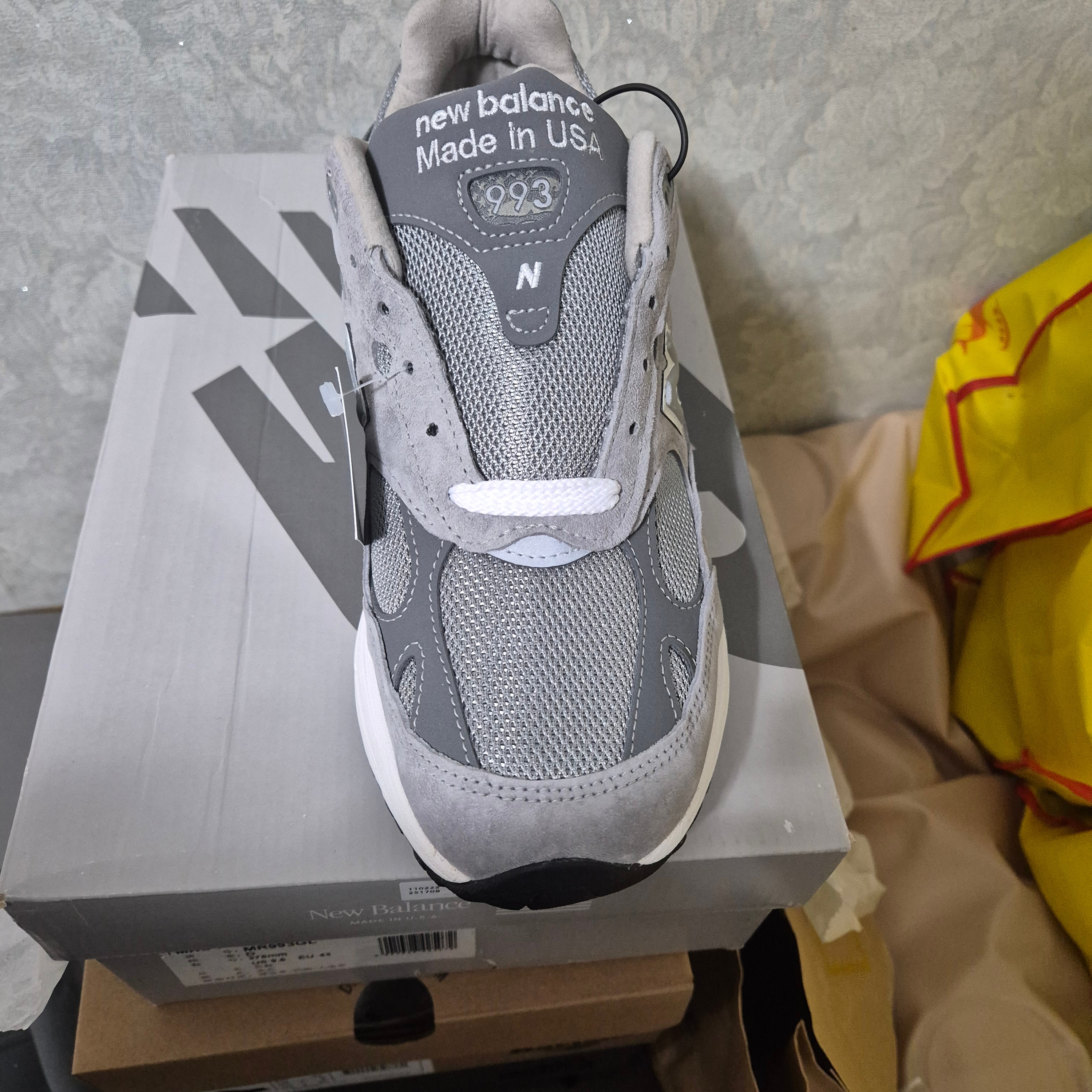 New Balance 993 Made in USA Grey - D Standard 착용 스타일