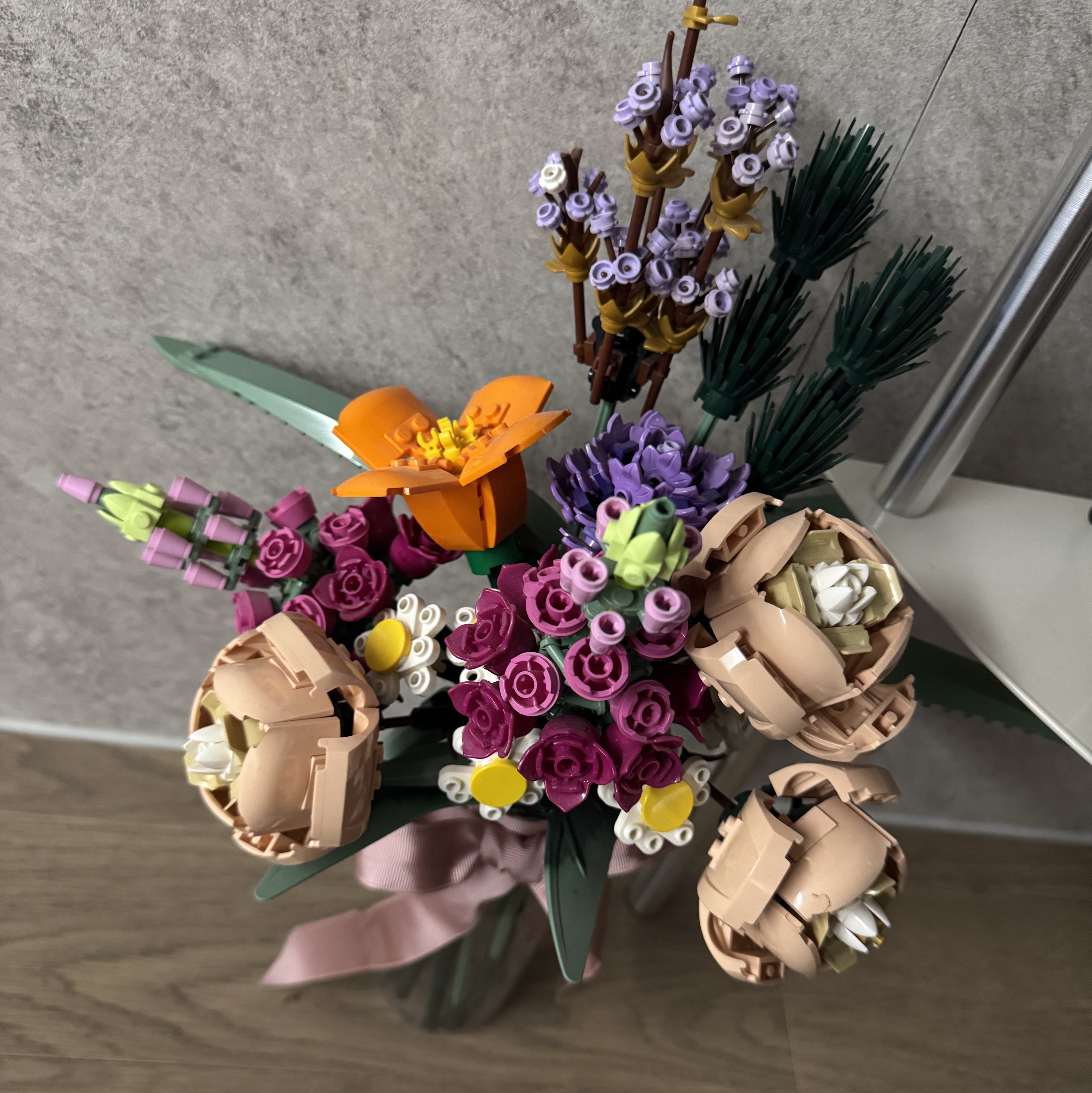 Lego Flower Bouquet 착용 스타일