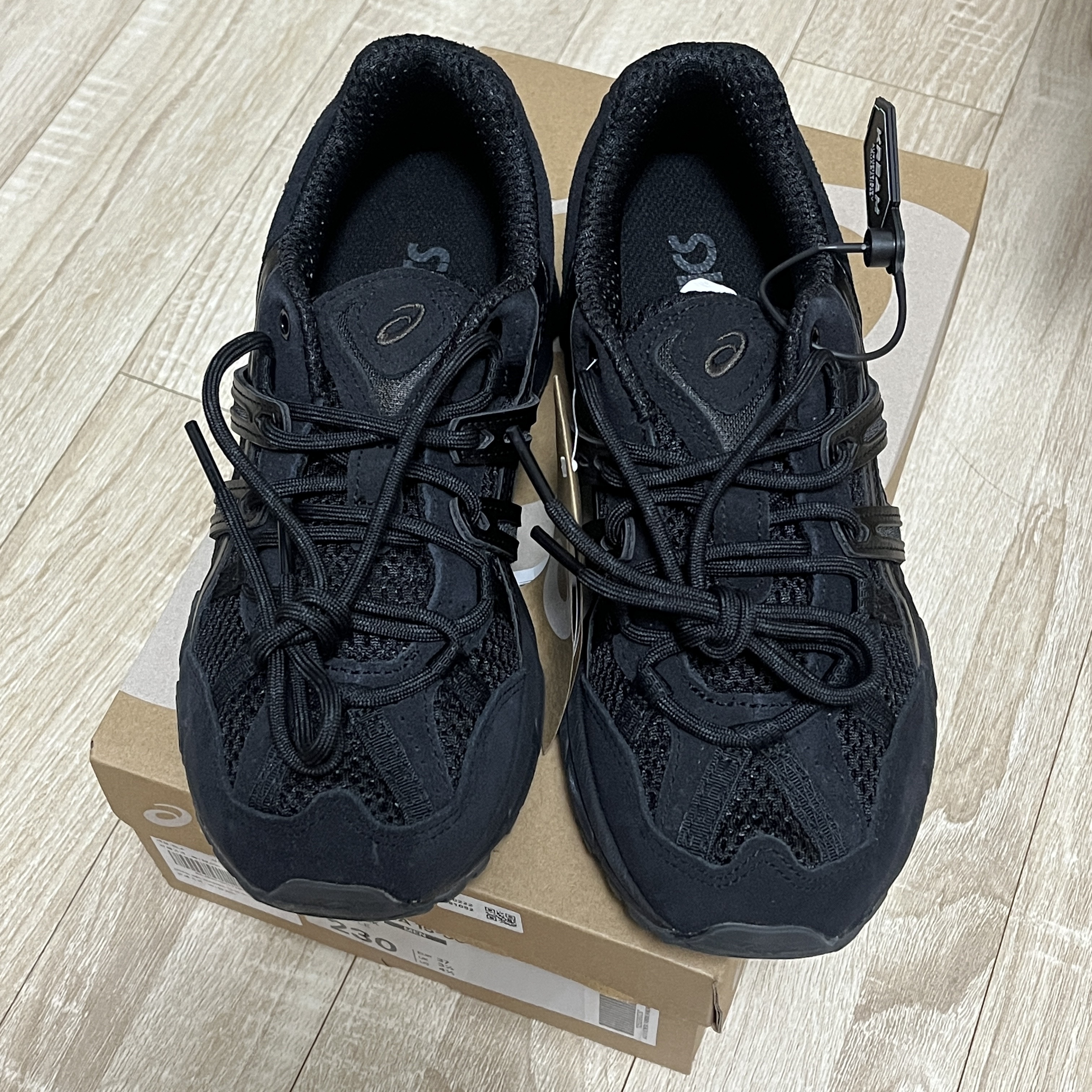 Asics Gel-Sonoma 15-50 Black 착용 스타일