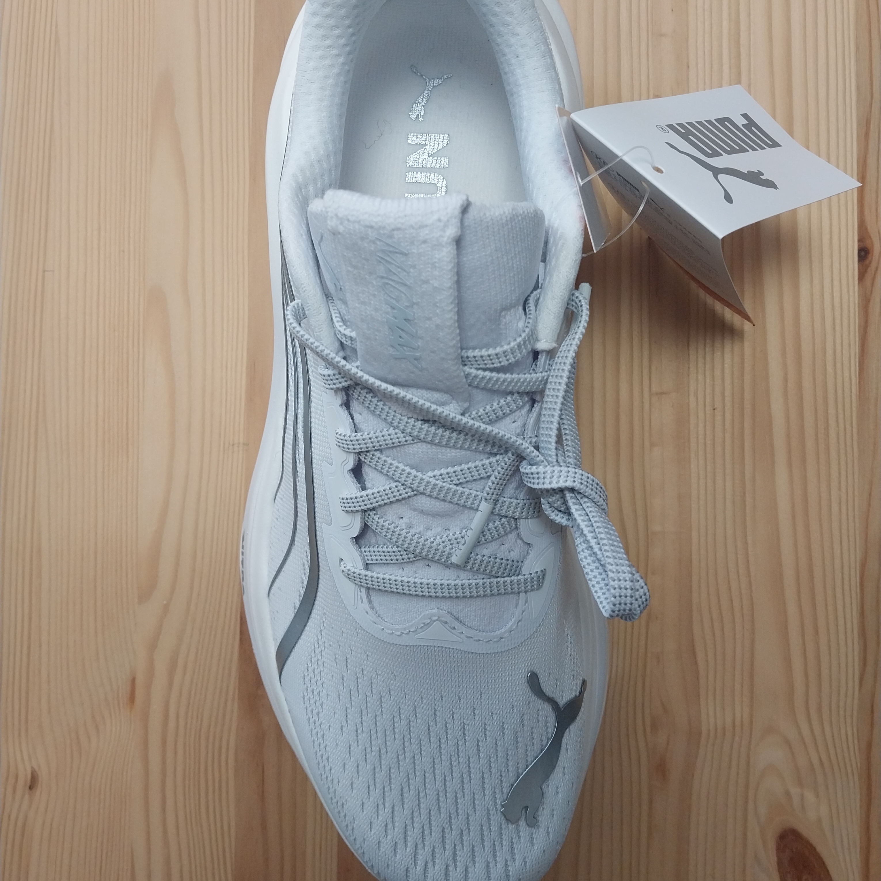 Puma Magmax Nitro White Silver 착용 스타일 - 2