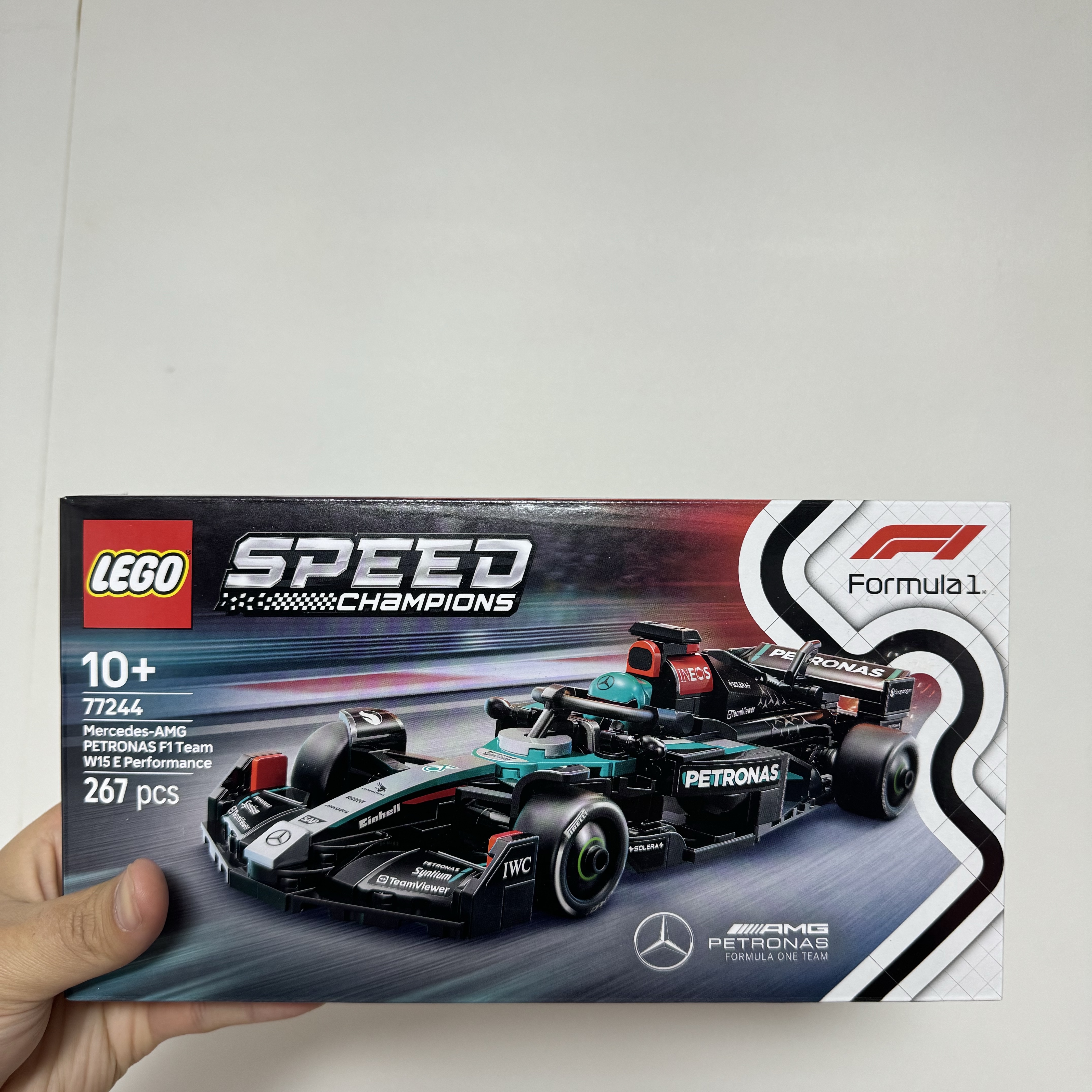 Lego Speed Champions Mercedes-AMG F1 W15 Race Car 착용 스타일