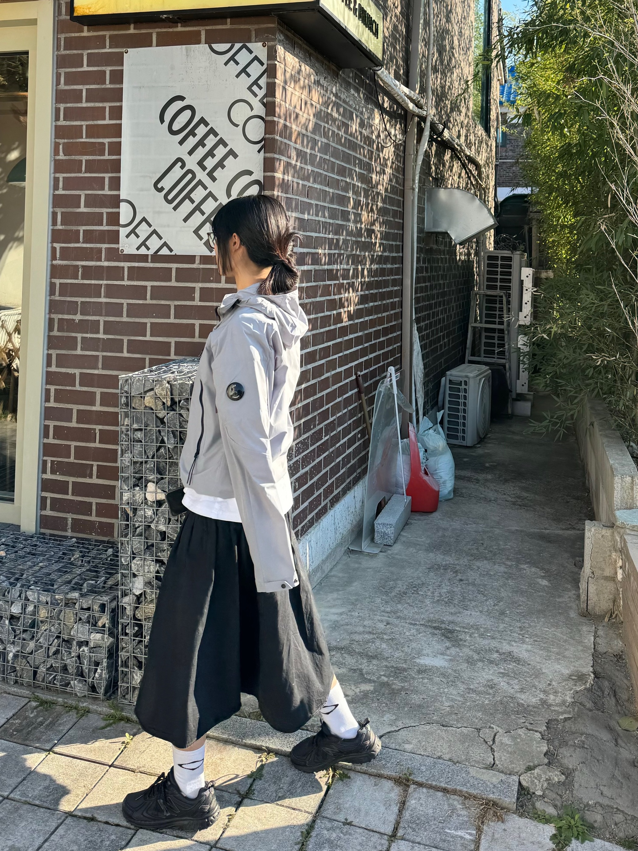 C.P. Company Pro-Tek Hooded Jacket Drizzle Grey - 24SS 착용 스타일 - 2