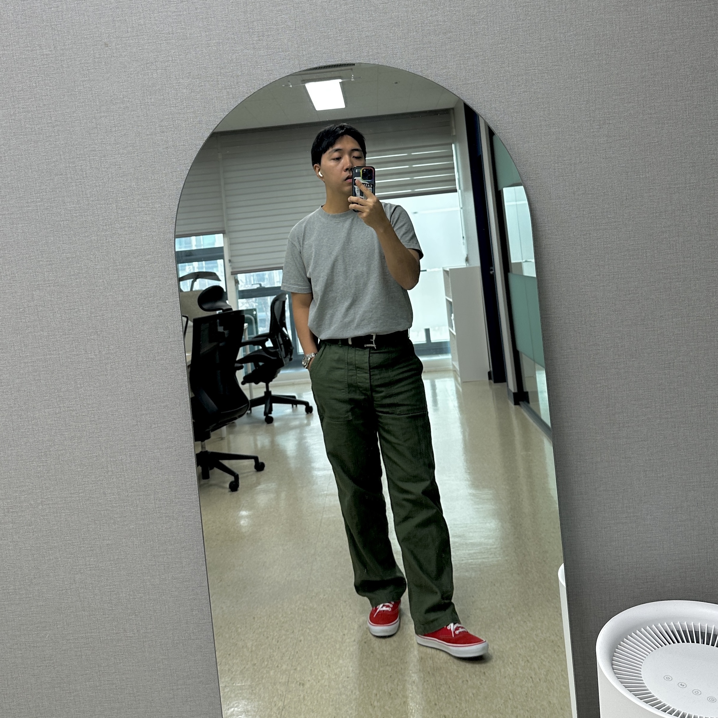 Orslow 5002 US Army Fatigue Pants Green, Vans Skate Authentic Burgundy 착용 스타일
