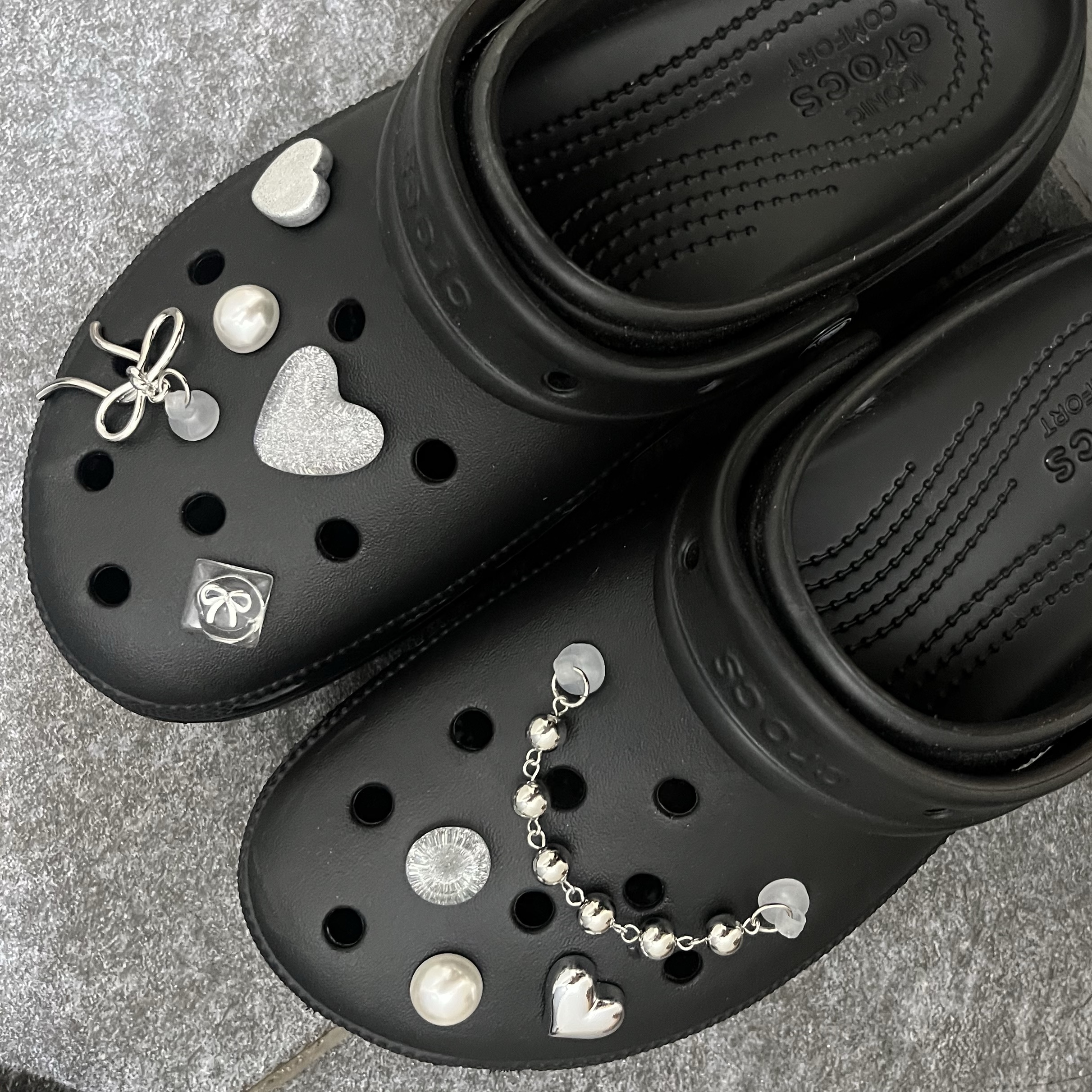 (W) Crocs Classic Platform Clog Black 착용 스타일