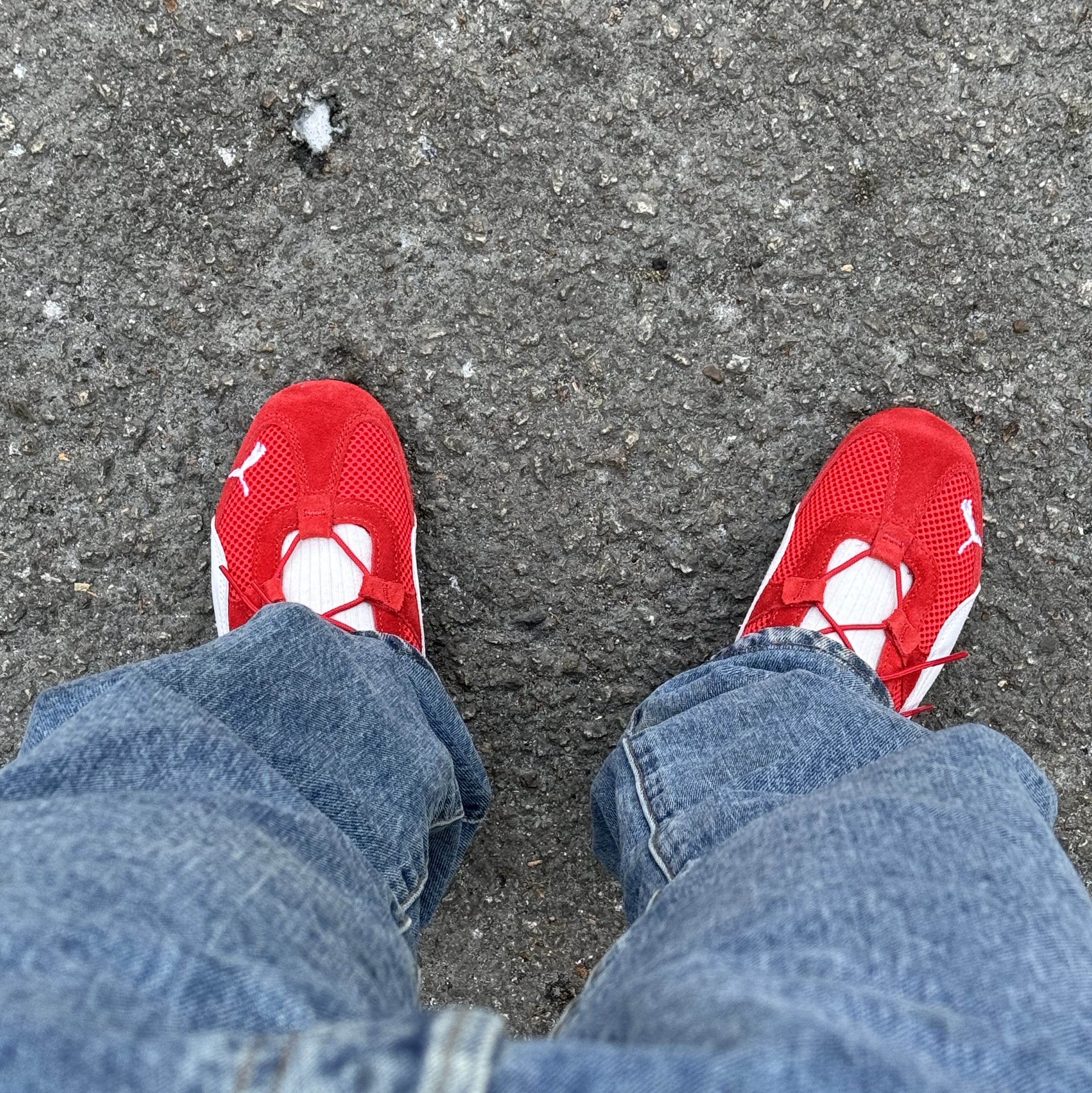 (W) Puma Speedcat Go For All Time Red Puma White 착용 스타일 - 2