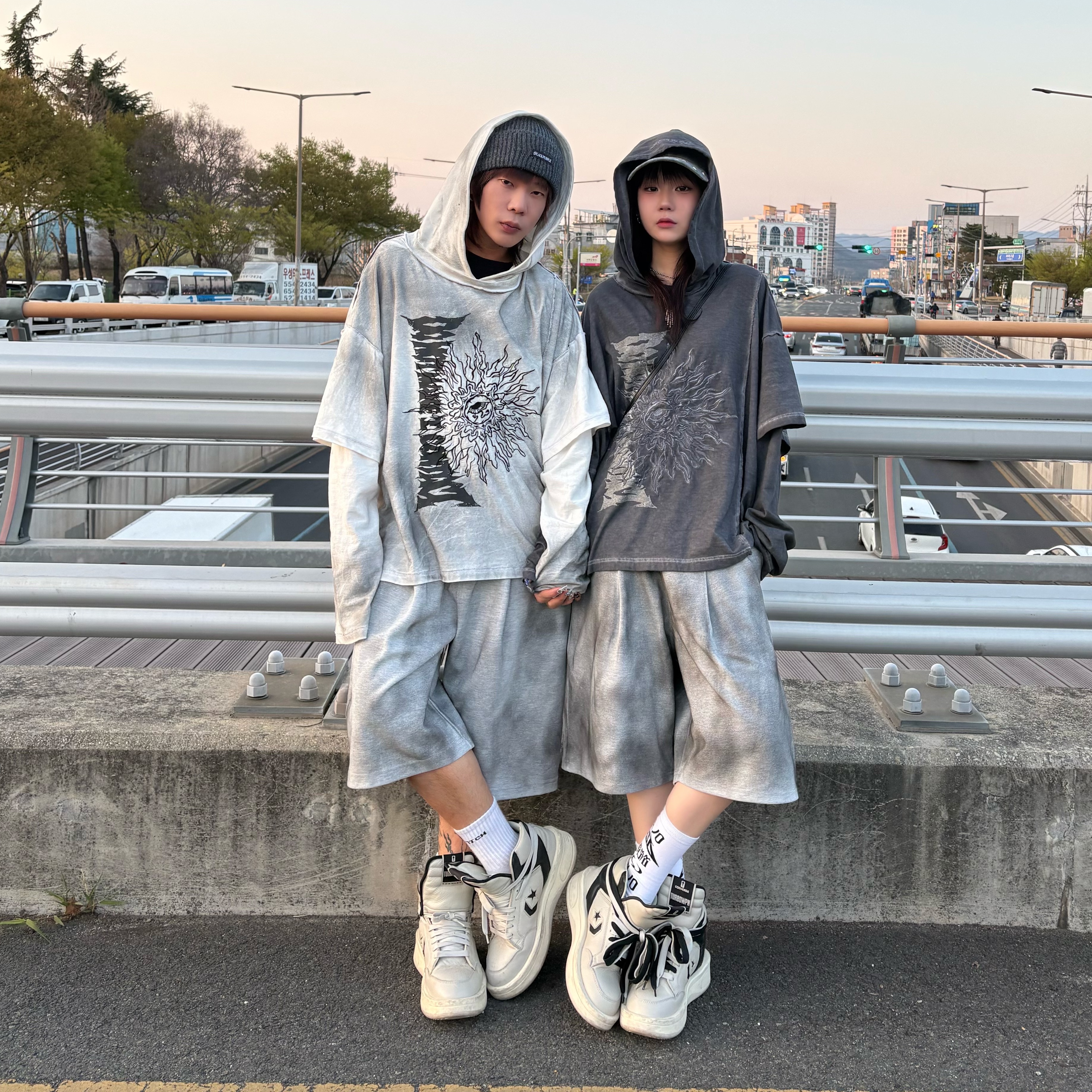 컨버스 x 다크쉐도우 터보웨폰 펠리칸 착용 스타일 - 1