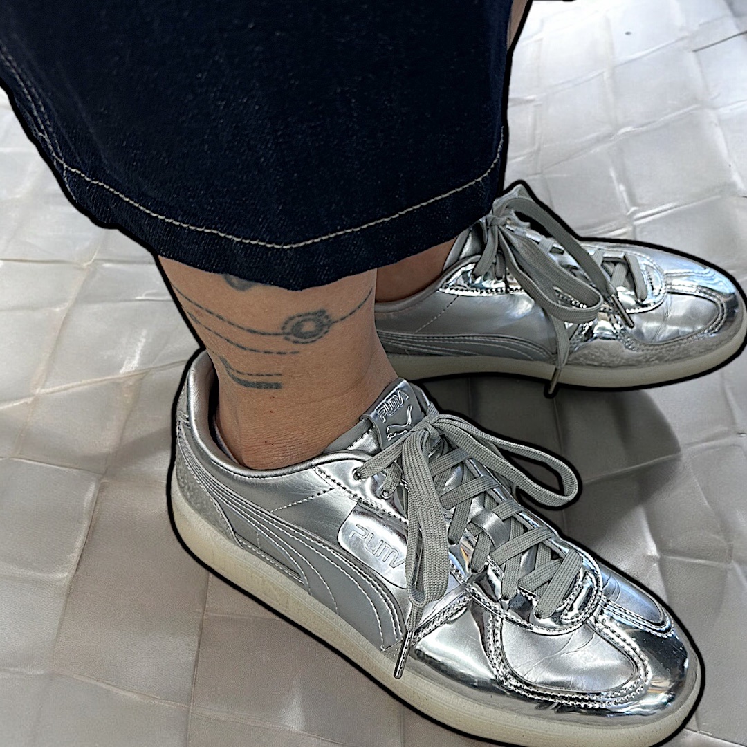 Gentle Monster x D'heygere Pierced 02 Silver, Puma x Hajime Sorayama Palermo Silver Cool Light Gray 착용 스타일 - 4