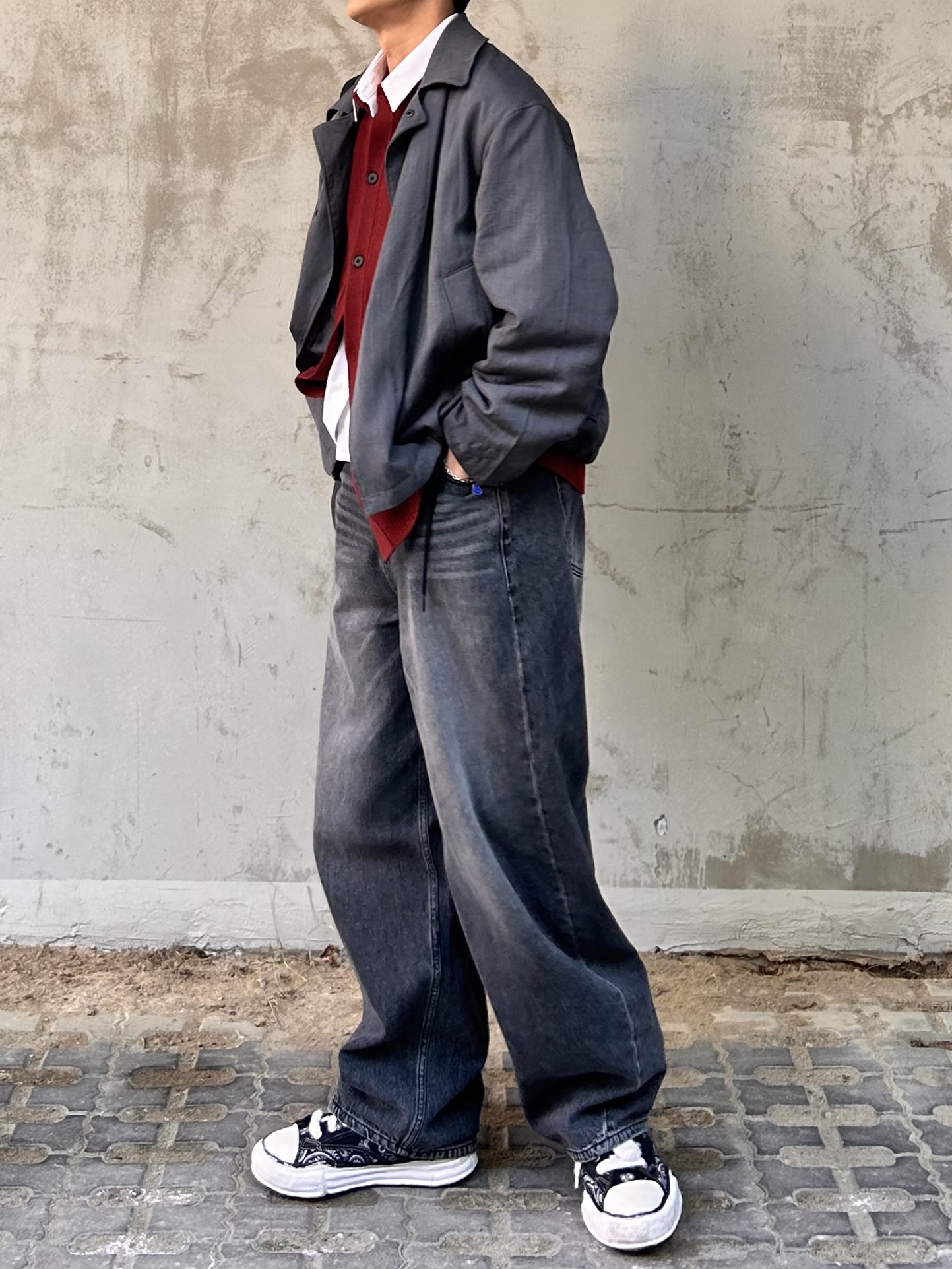 noun Wide Curved Denim Pants Black, Maison Mihara Yasuhiro Peterson OG Sole Canvas Bandana Low-top Sneakers Black 착용 스타일 - 2