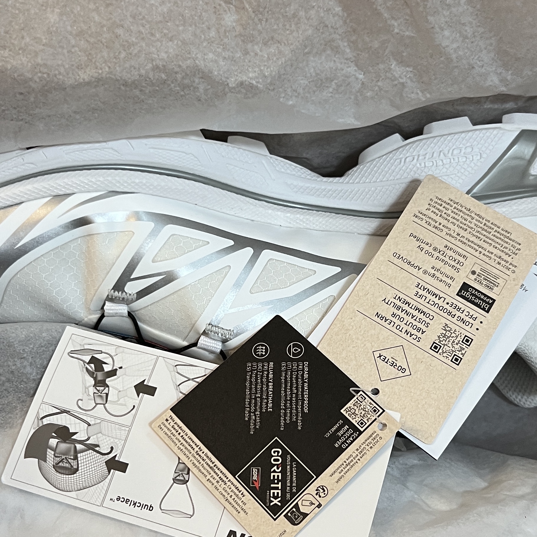 Salomon XT-6 Gore-Tex White Silver 착용 스타일