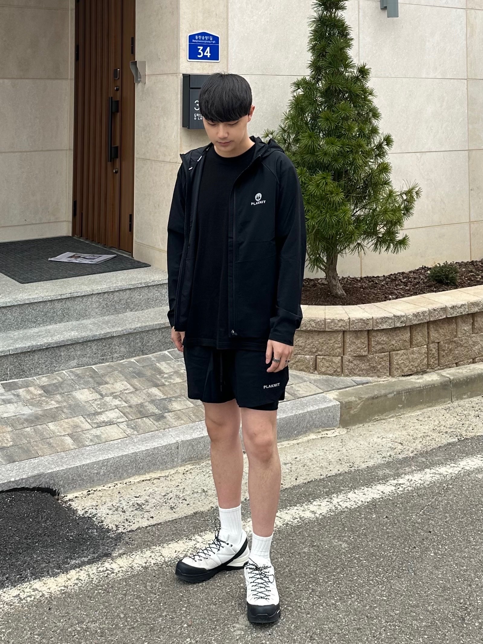 Salomon x MM6 Maison Margiela X-ALP White 착용 스타일 - 1
