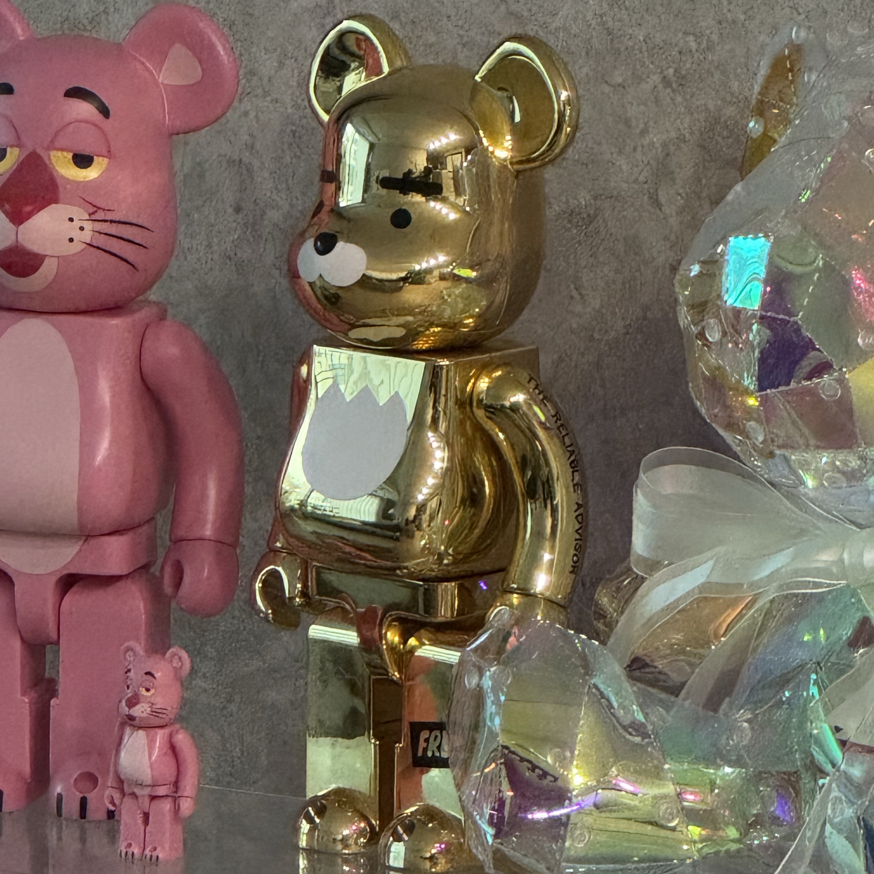 Bearbrick x Kakao Friends Ryan 400% 착용 스타일