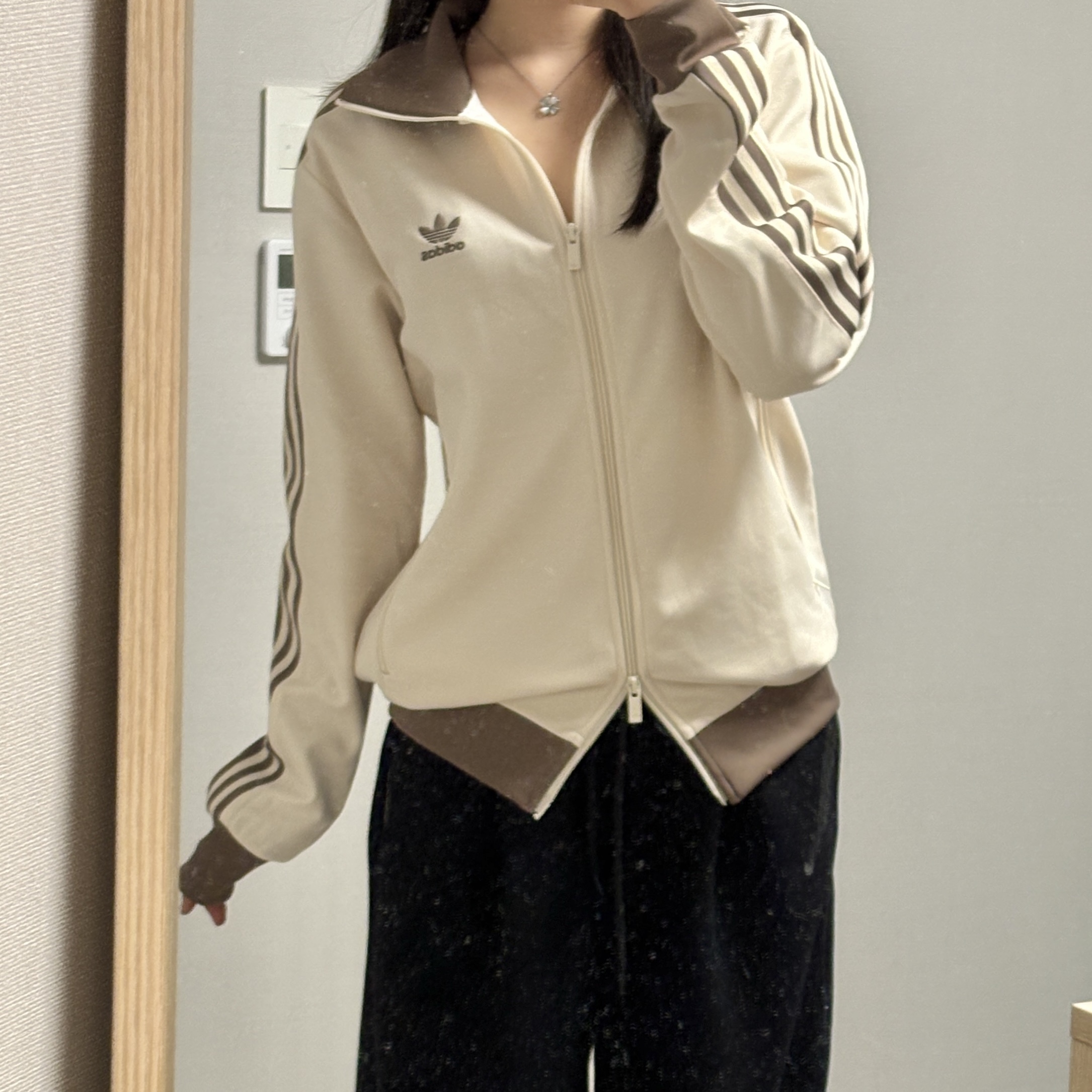 Adidas Adicolor Classic Beckenbauer Track Top Wonder White Trace Brown - KR Sizing 착용 스타일