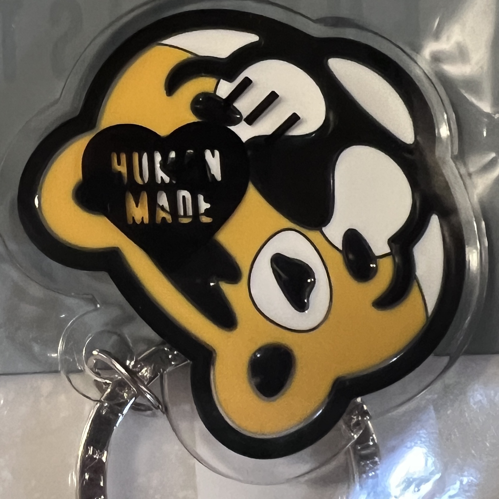Human Made Acrylic Animal Keyring Yellow 착용 스타일