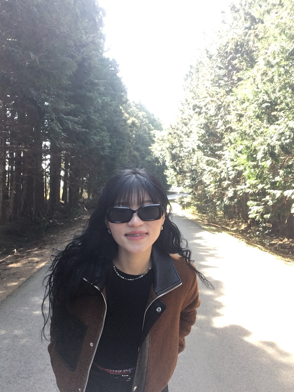 (키즈) 베이프 베이비 마일로 보아 숄더백 브라운, (W) 나이키 에어포스 1 '07 파이어베리 피어스 핑크 착용 스타일 - 2