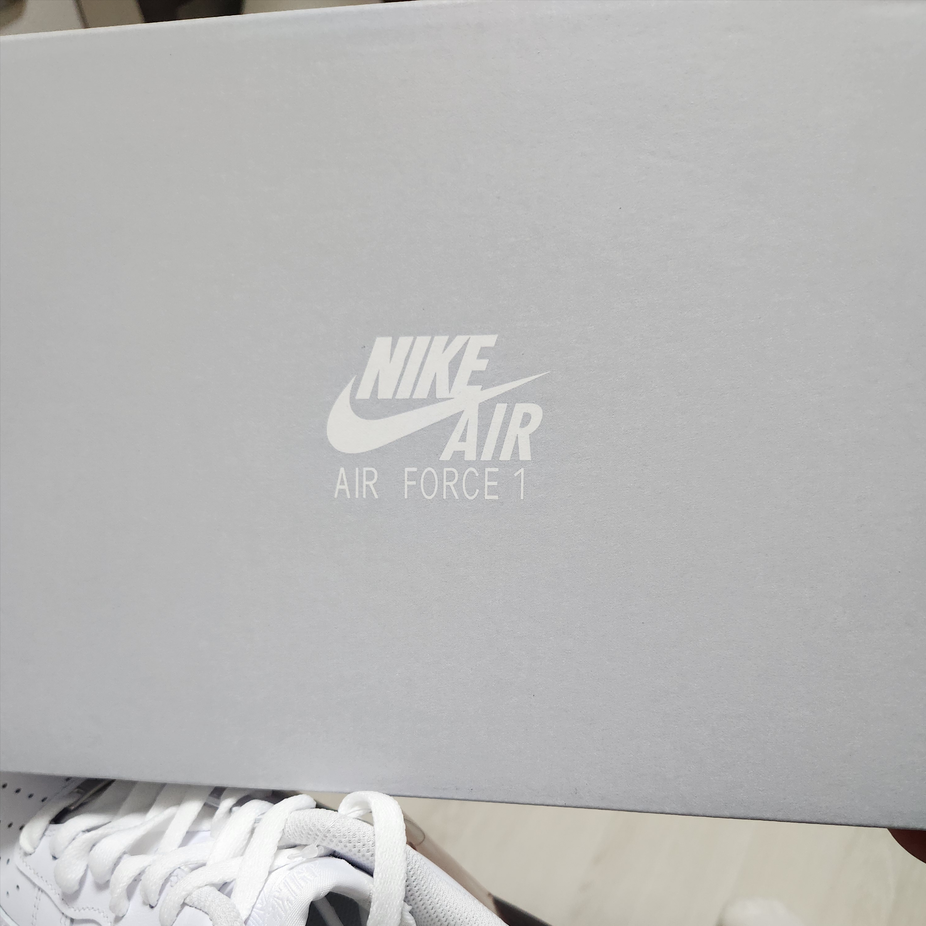 Nike Air Force 1 '07 Low White 착용 스타일 - 2