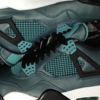Jordan 4 Retro Teal 착용 스타일