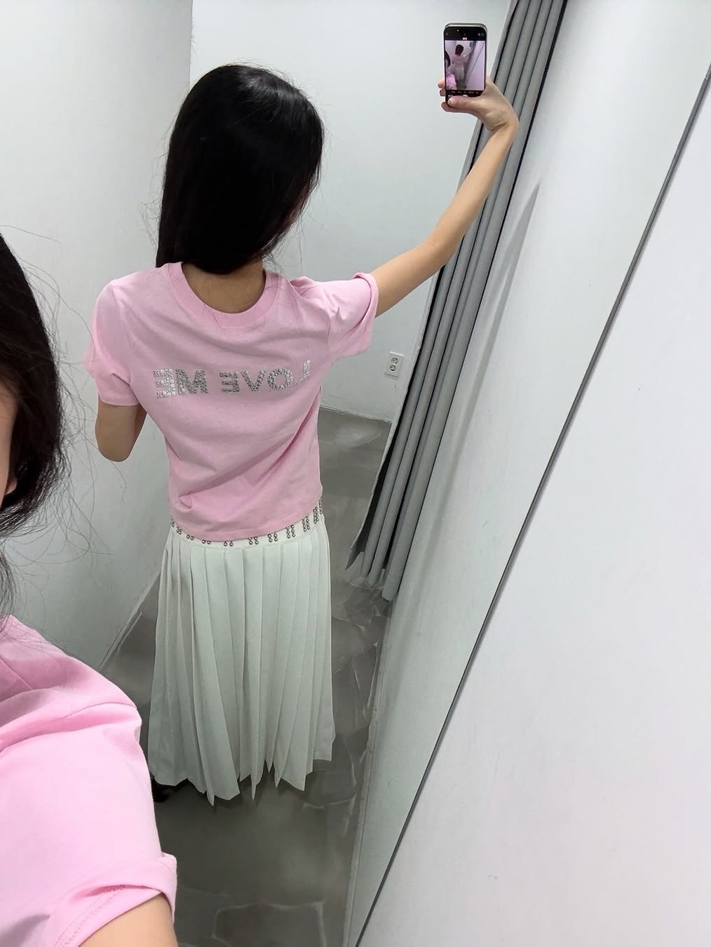 김미더영 러브캣 티셔츠_S  블랙, 김미더영 러브캣 티셔츠_S  화이트 착용 스타일 - 1