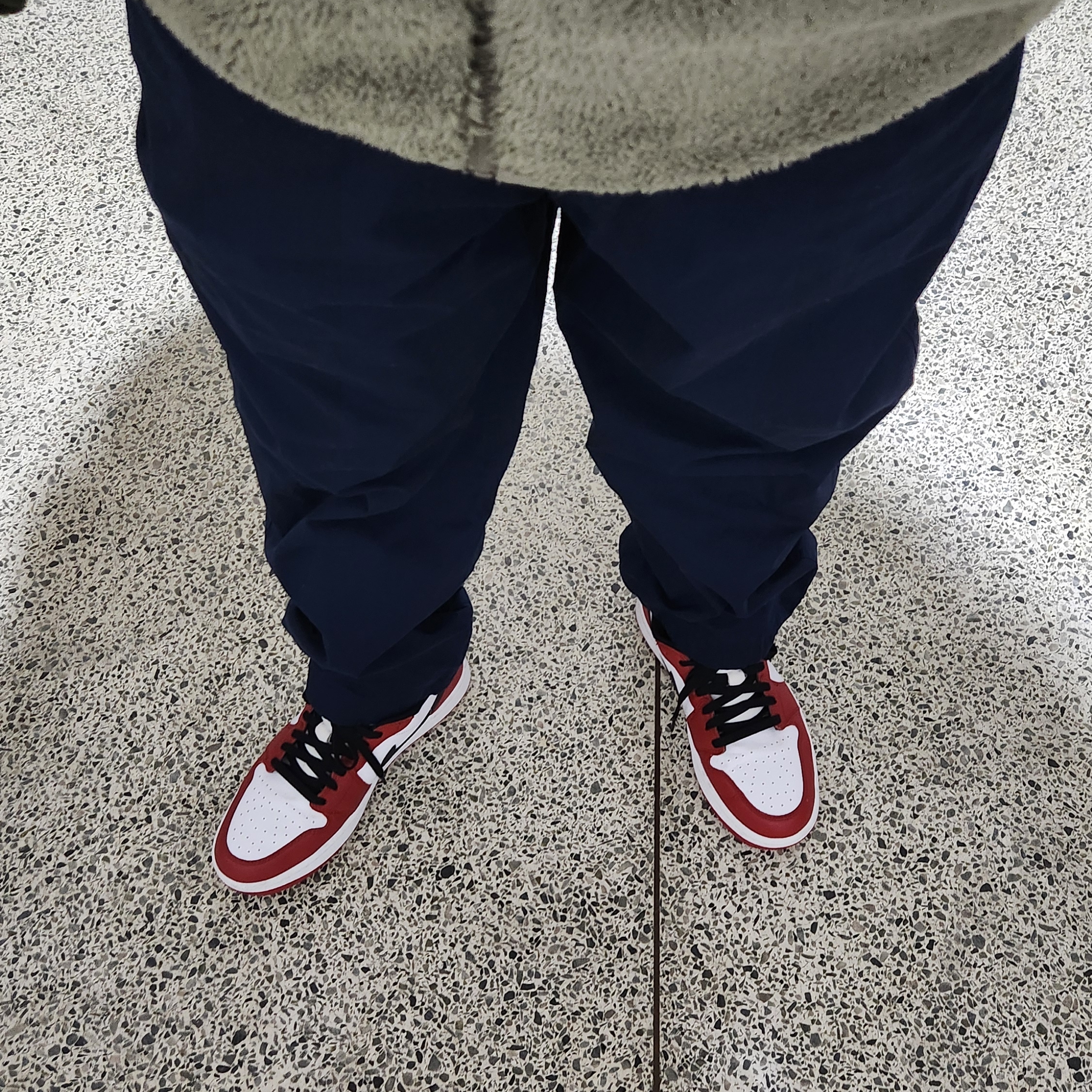 Jordan 1 Low Golf Chicago 착용 스타일