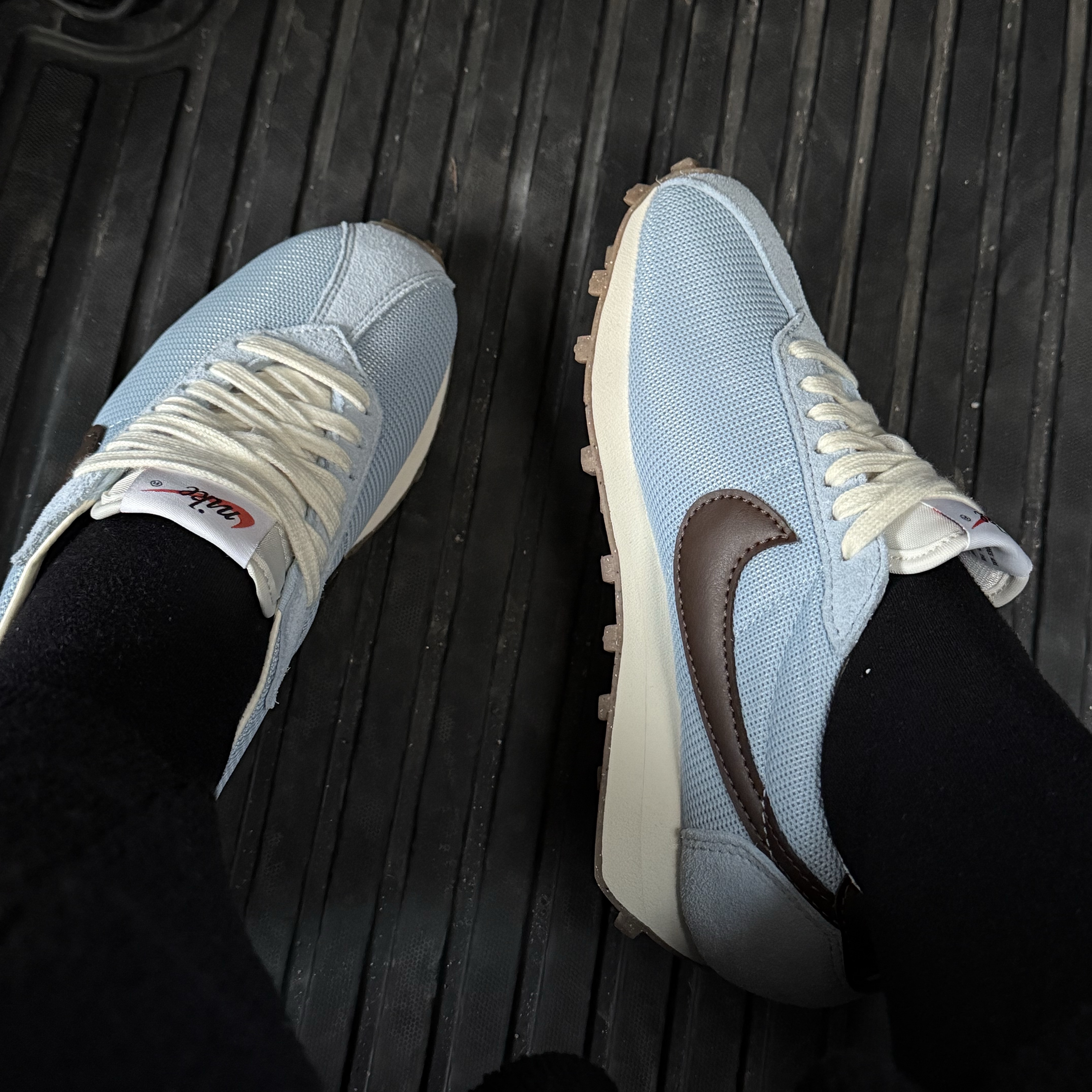 (W) Nike LD-1000 Light Armory Blue Coconut Milk 착용 스타일 - 1