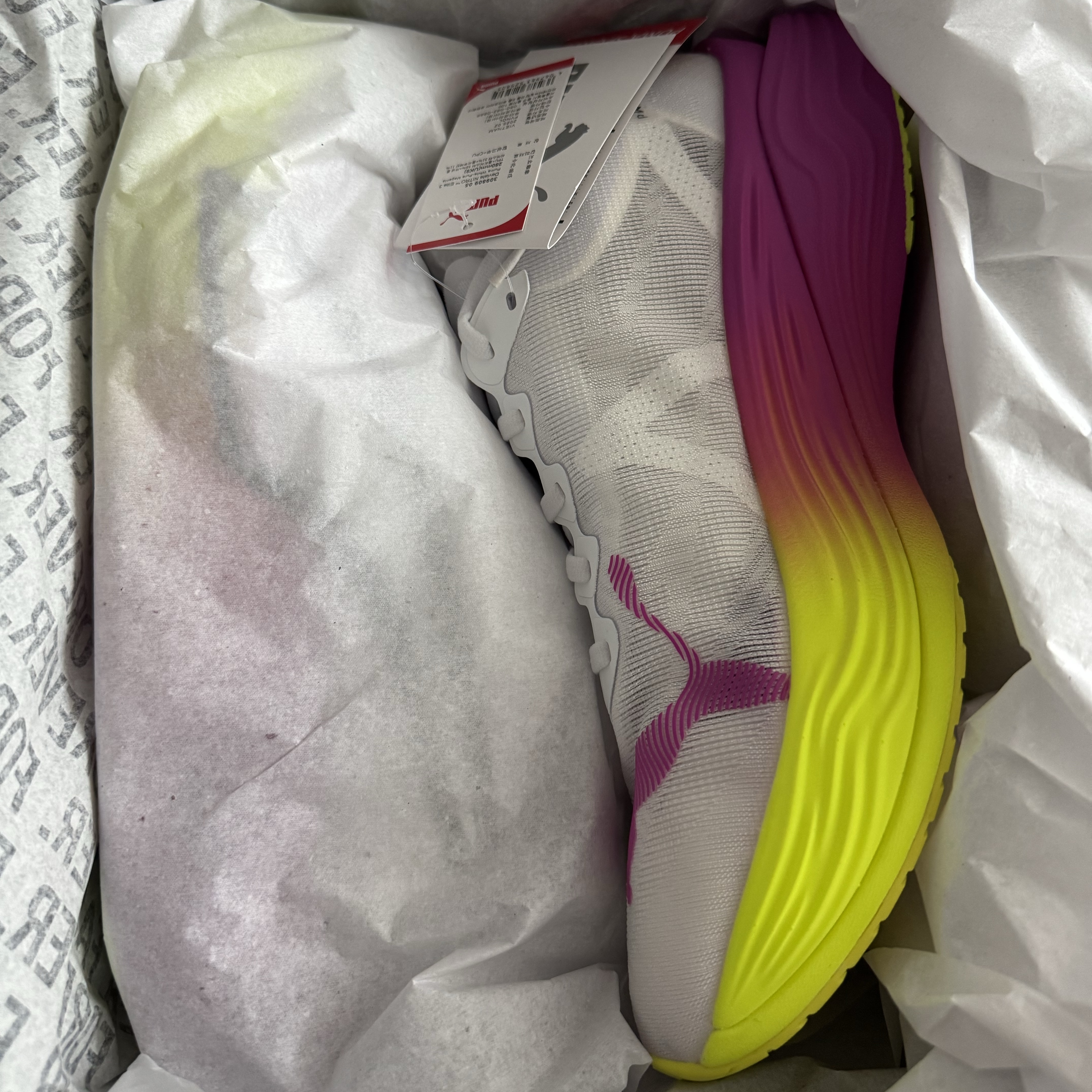 Puma Deviate Nitro Elite 3 White Pure Magenta 착용 스타일 - 3