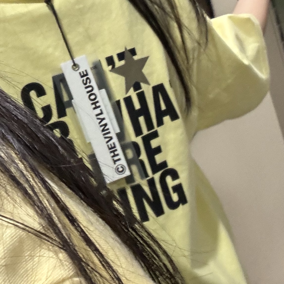Thevinylhouse Star T-Shirt Yellow 착용 스타일