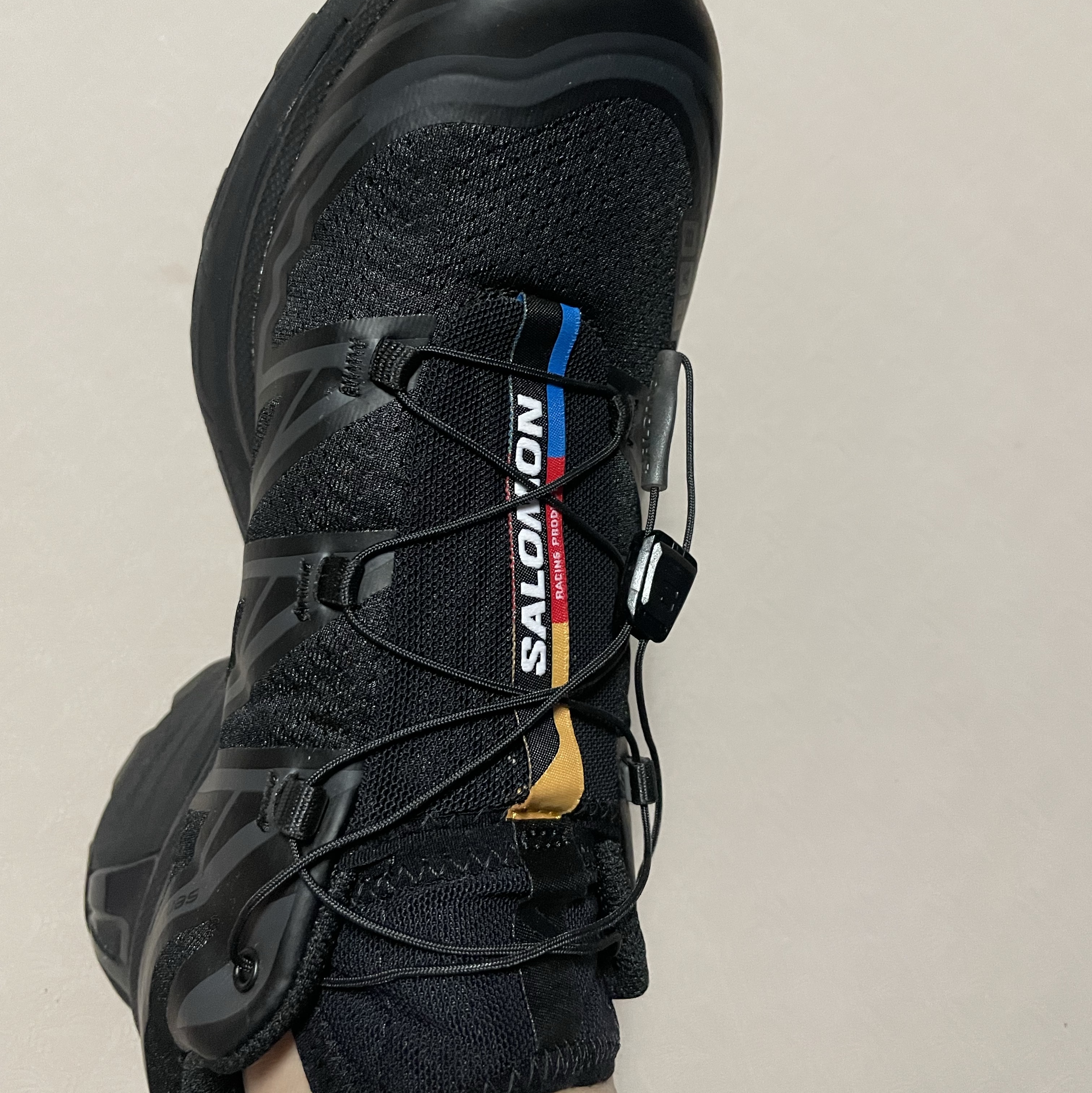 Salomon XT-6 ADV Black 착용 스타일 - 1