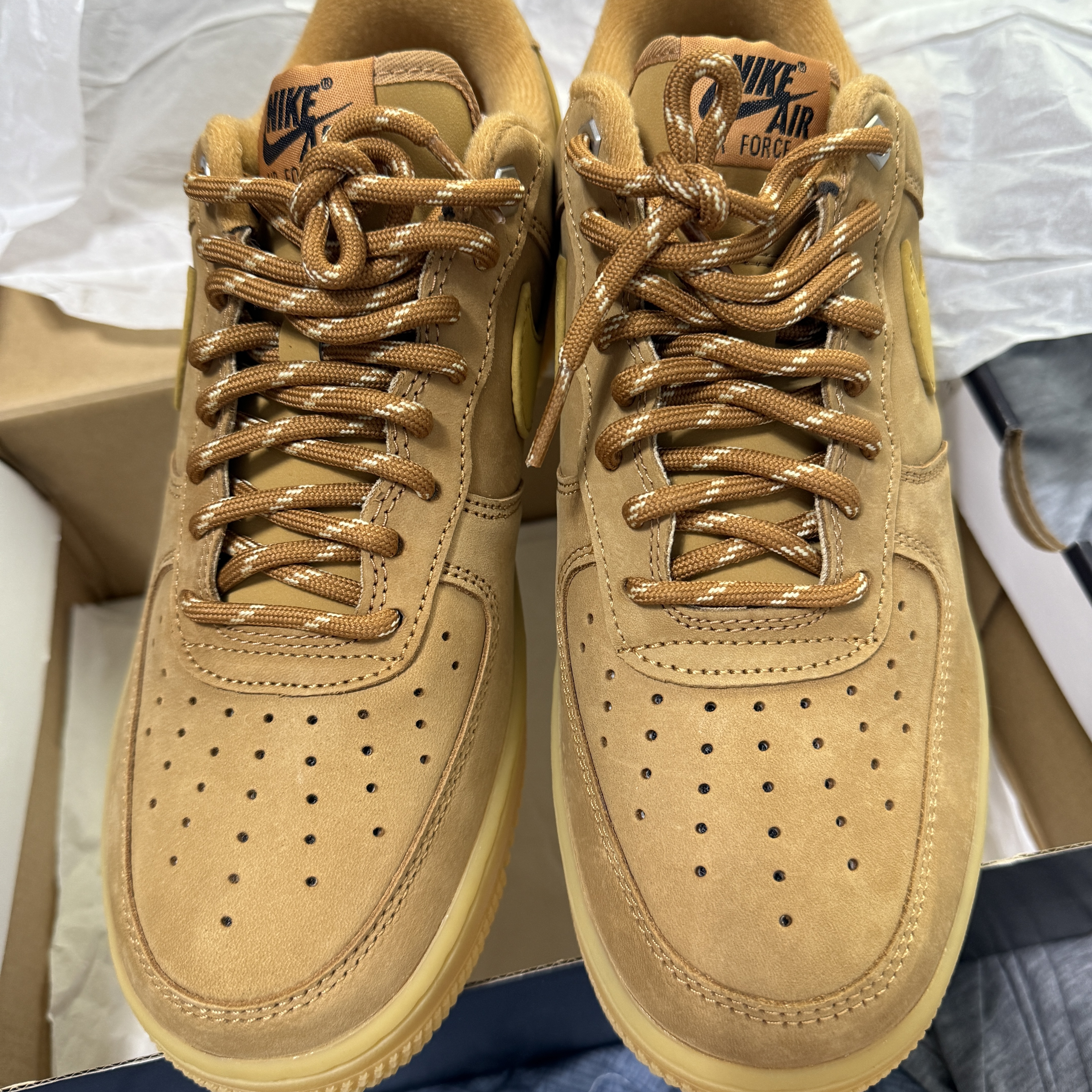 Nike Air Force 1 '07 WB Flax 착용 스타일 - 1