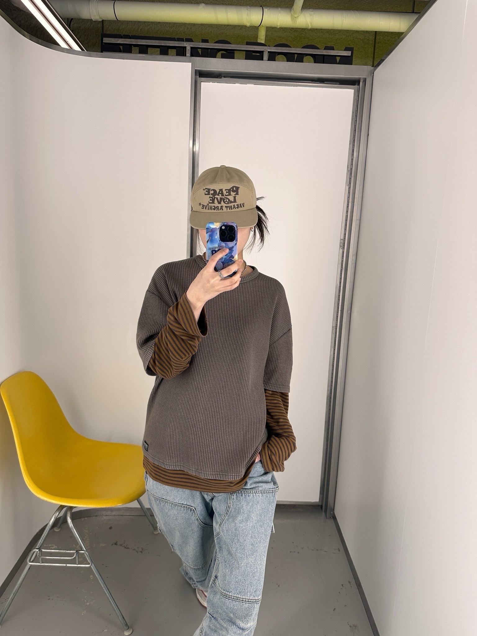 Vacant Archive Lavi Layered Long Sleeve Black, Vacant Archive Lavi Layered Long Sleeve Khaki 착용 스타일