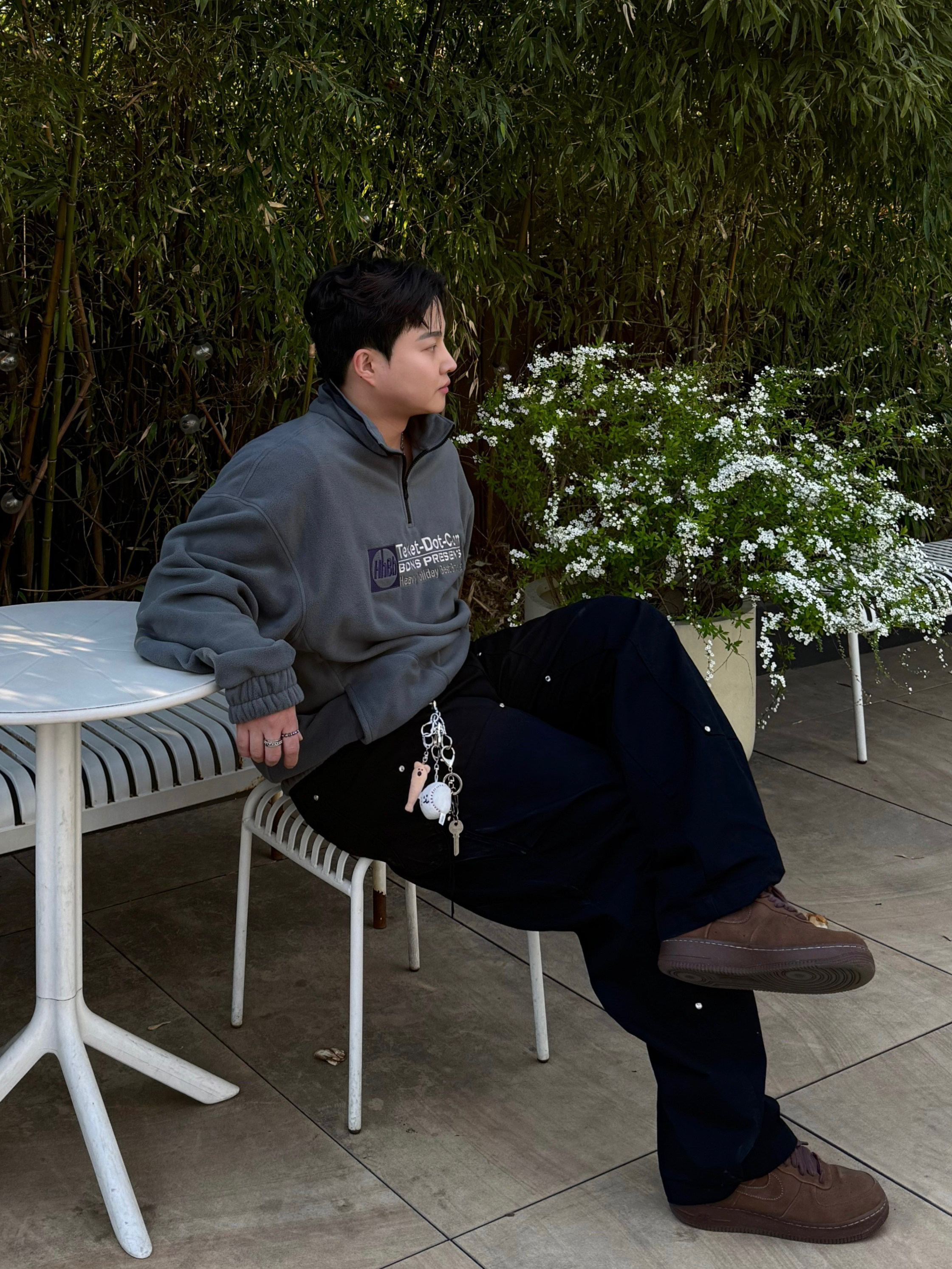 BDNS x Teket Heavy Holiday Fleece Pullover Gray, (W) Nike Air Force 1 '07 Cacao Wow 착용 스타일 - 4