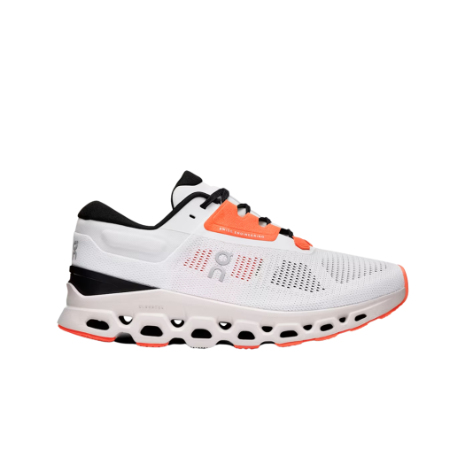 (W) On Running Cloudstratus 3 White Sand