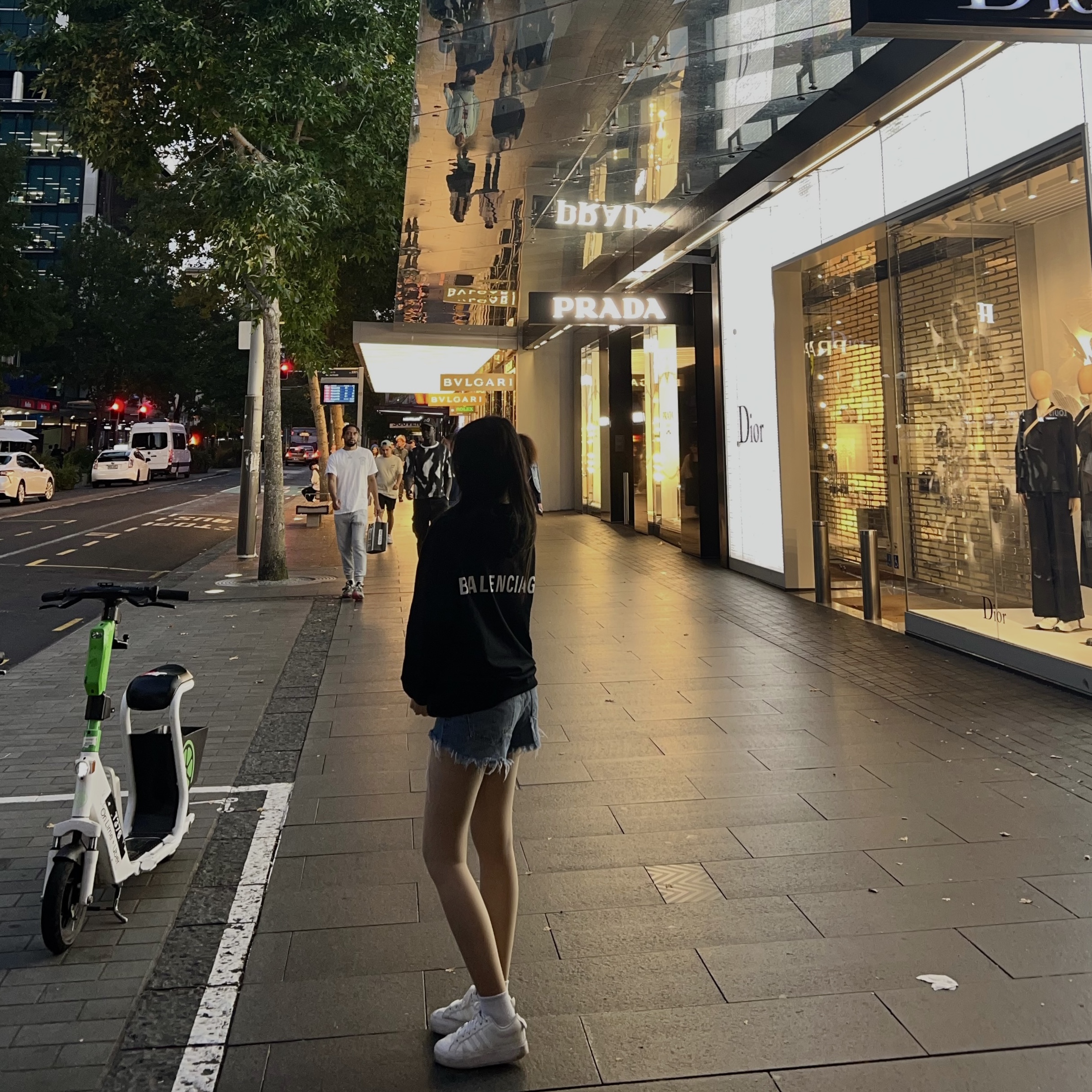 아디다스 스탠 스미스 화이트 착용 스타일 - 2