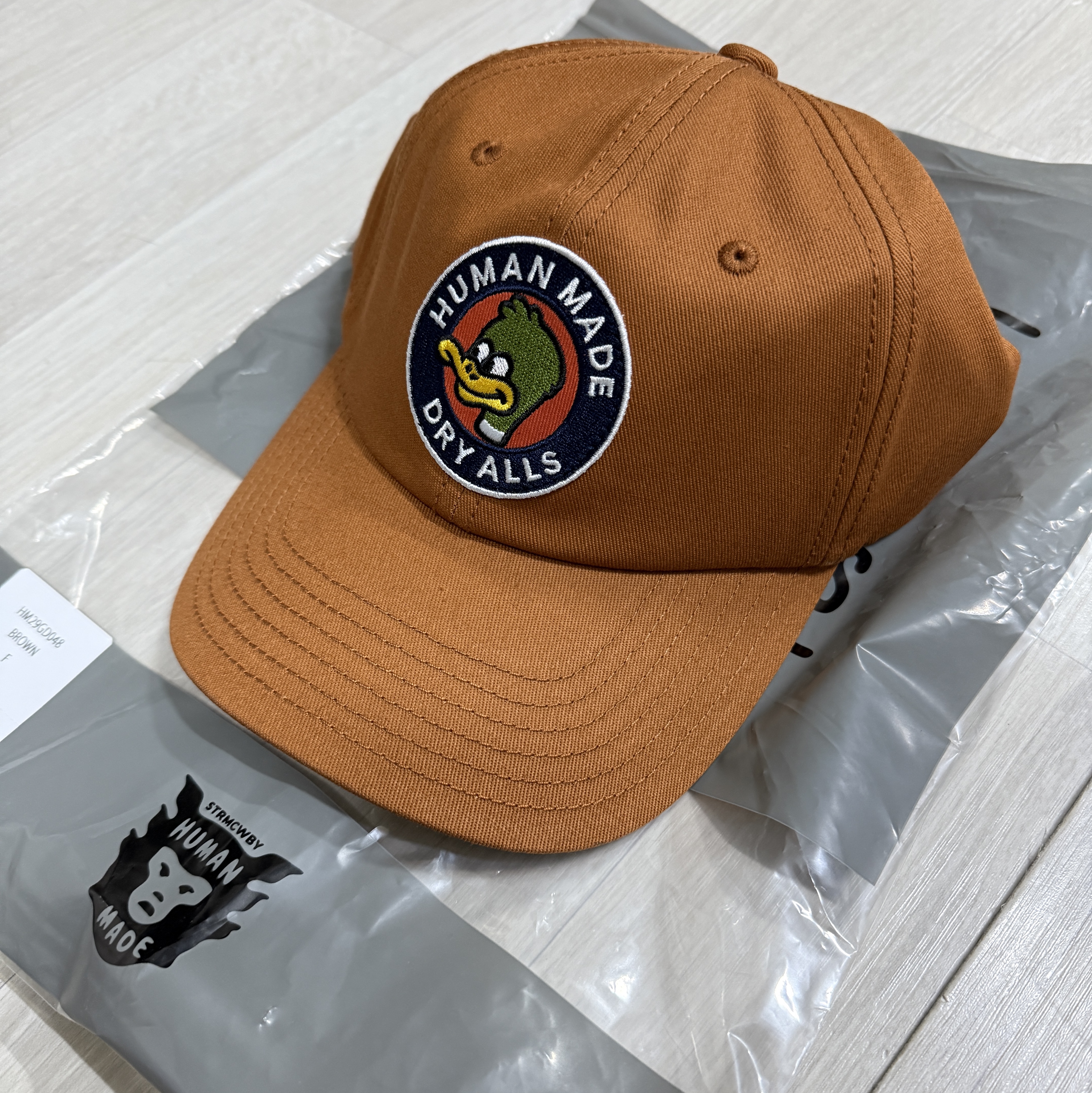Human Made 6 Panel Twill Cap Brown 착용 스타일
