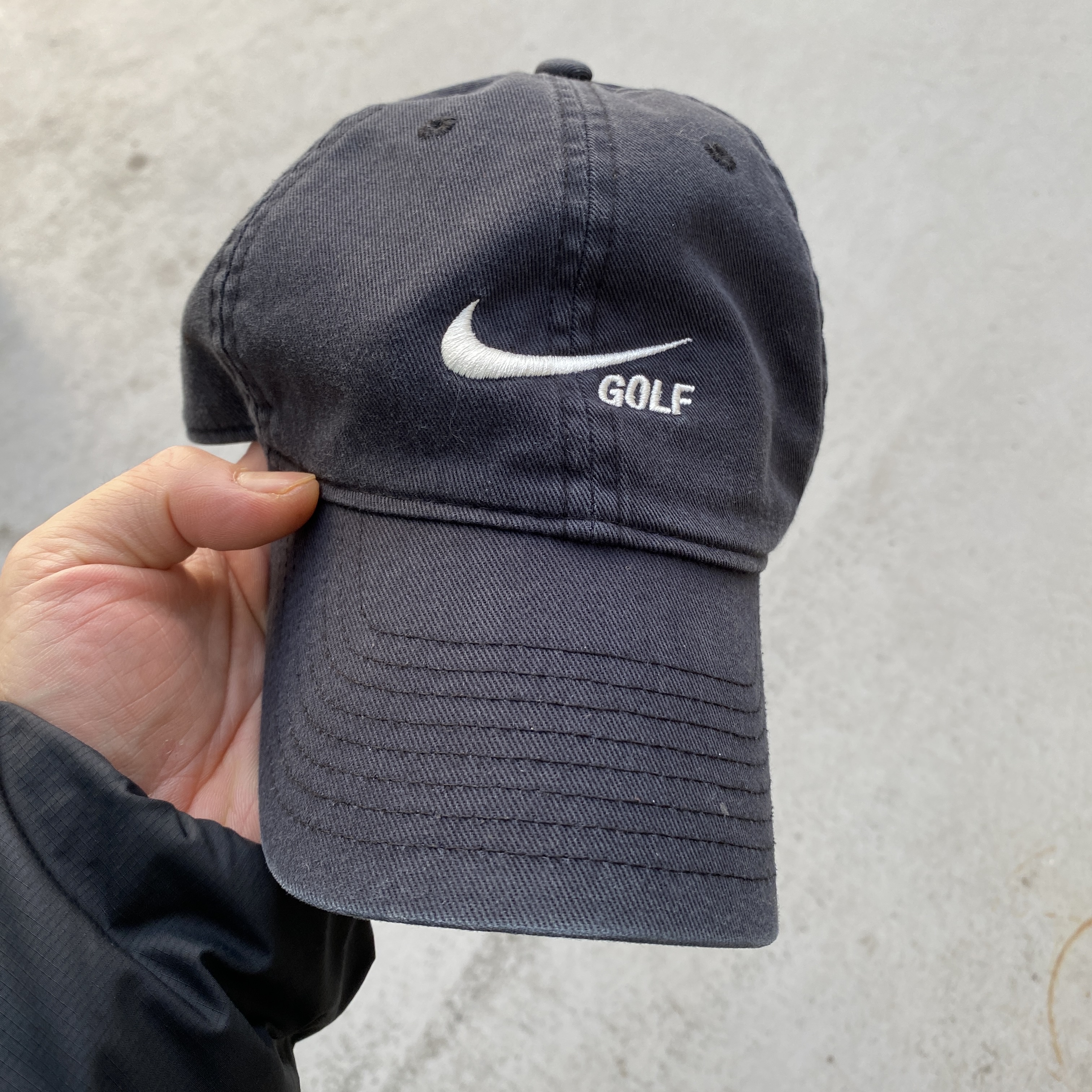 Nike Heritage 86 Washed Golf Cap Black 착용 스타일