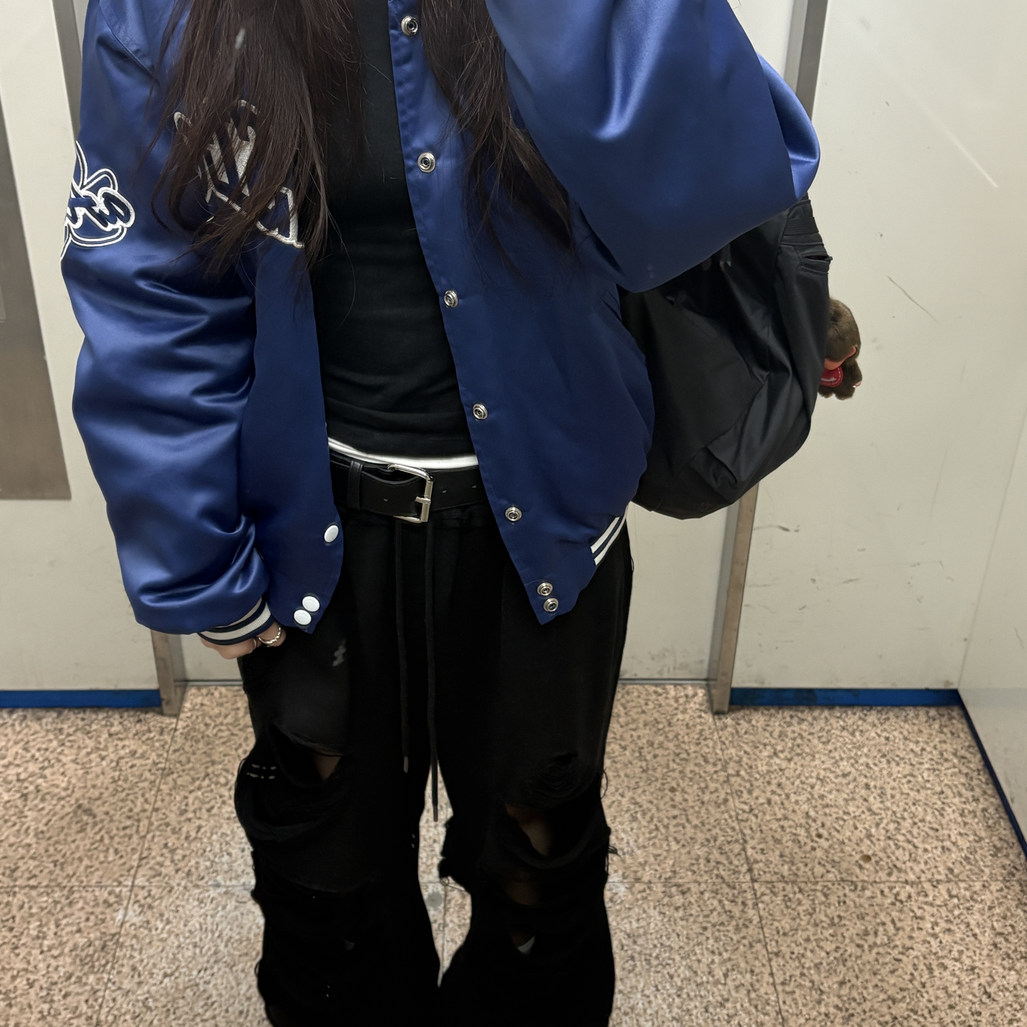 (W) Treemingbird Scratch Damage Wide Sweatpants Black, Arc'teryx Heliad 15 Backpack Black 착용 스타일 - 1