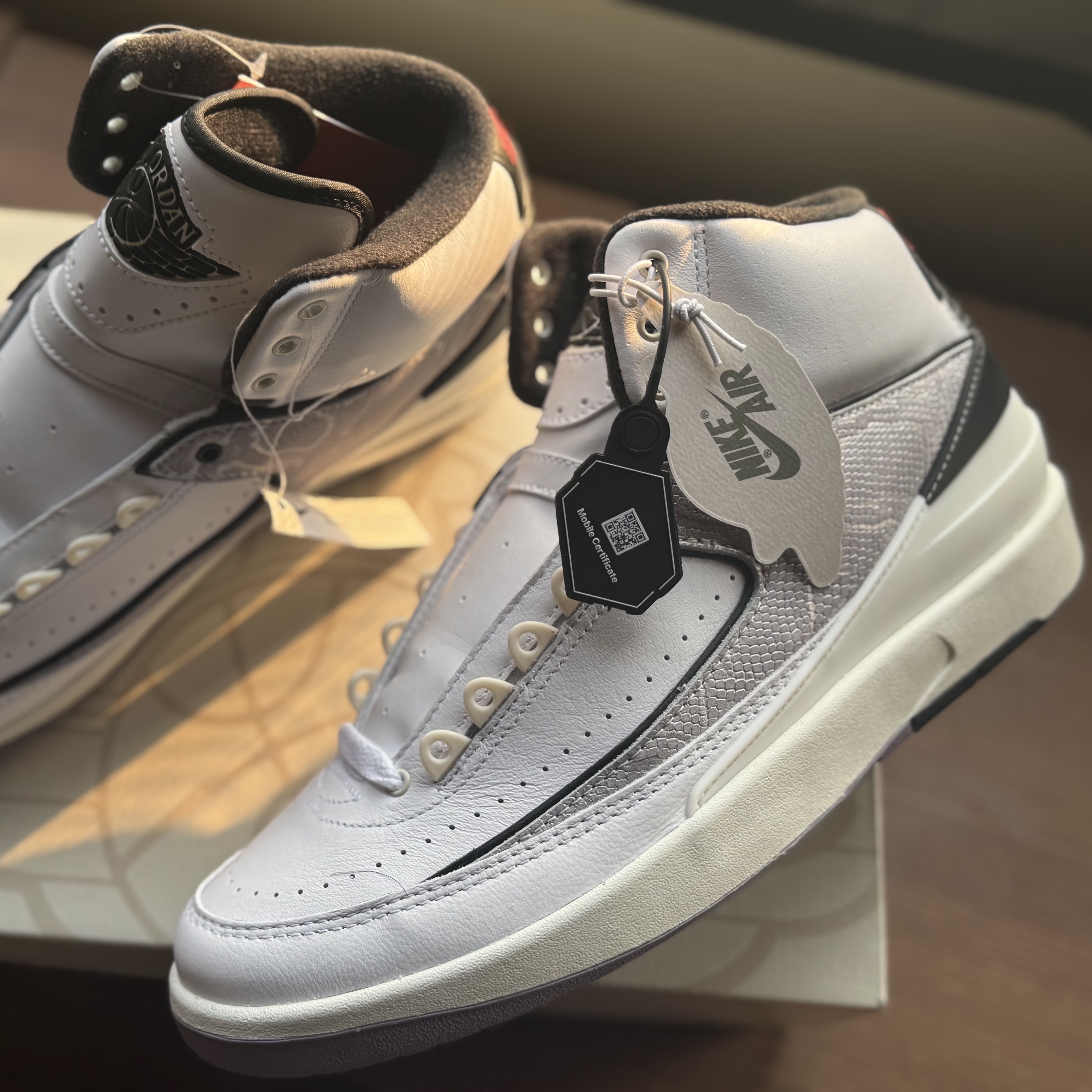 Jordan 2 Retro Python 착용 스타일 - 1